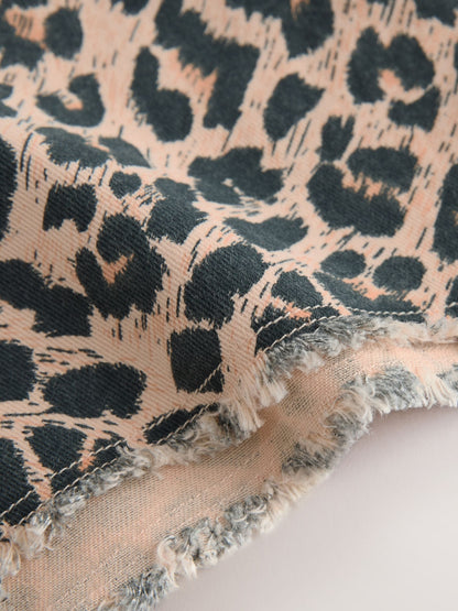 Dsiney Kidz - smALLSAINTS Leopard Emmy High Waisted Denim Shorts image 8