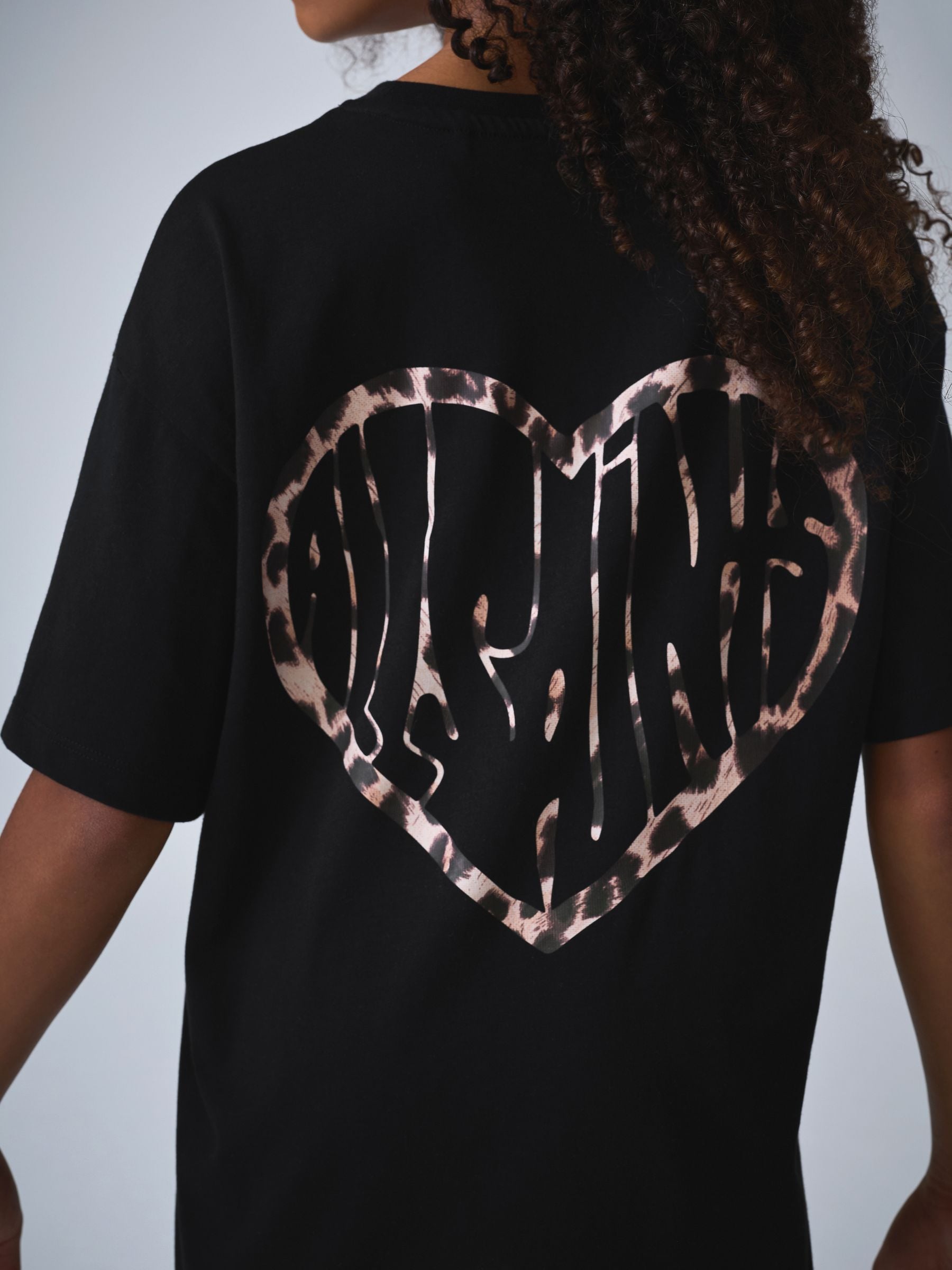 Dsiney Kidz - smALLSAINTS Leopard Lover Oversized T-Shirt and Flared Leggings Set image 7