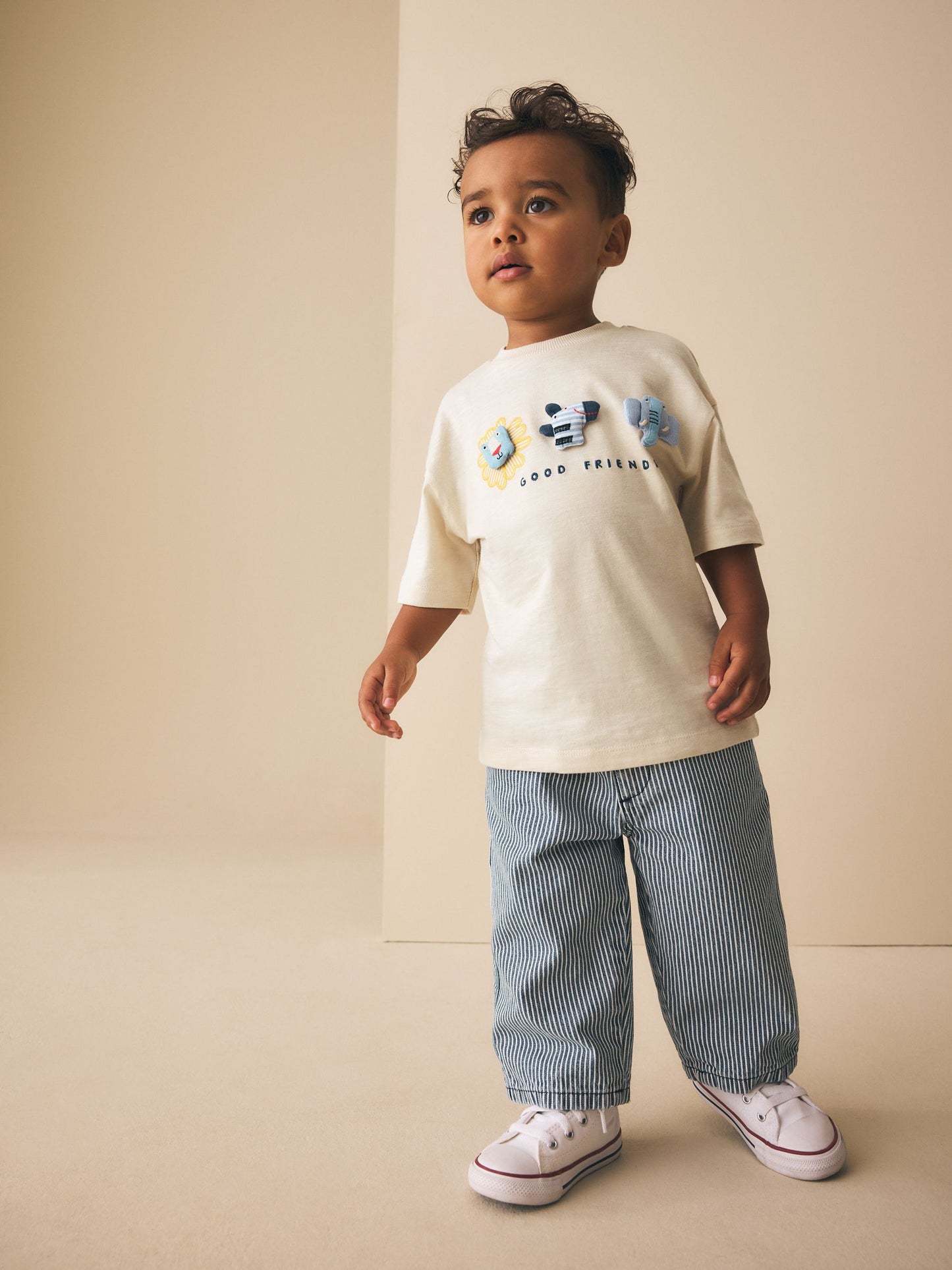 Neutral Safari Animals Short Sleeve 3D Padded T-Shirt (3mths-7yrs) image 2