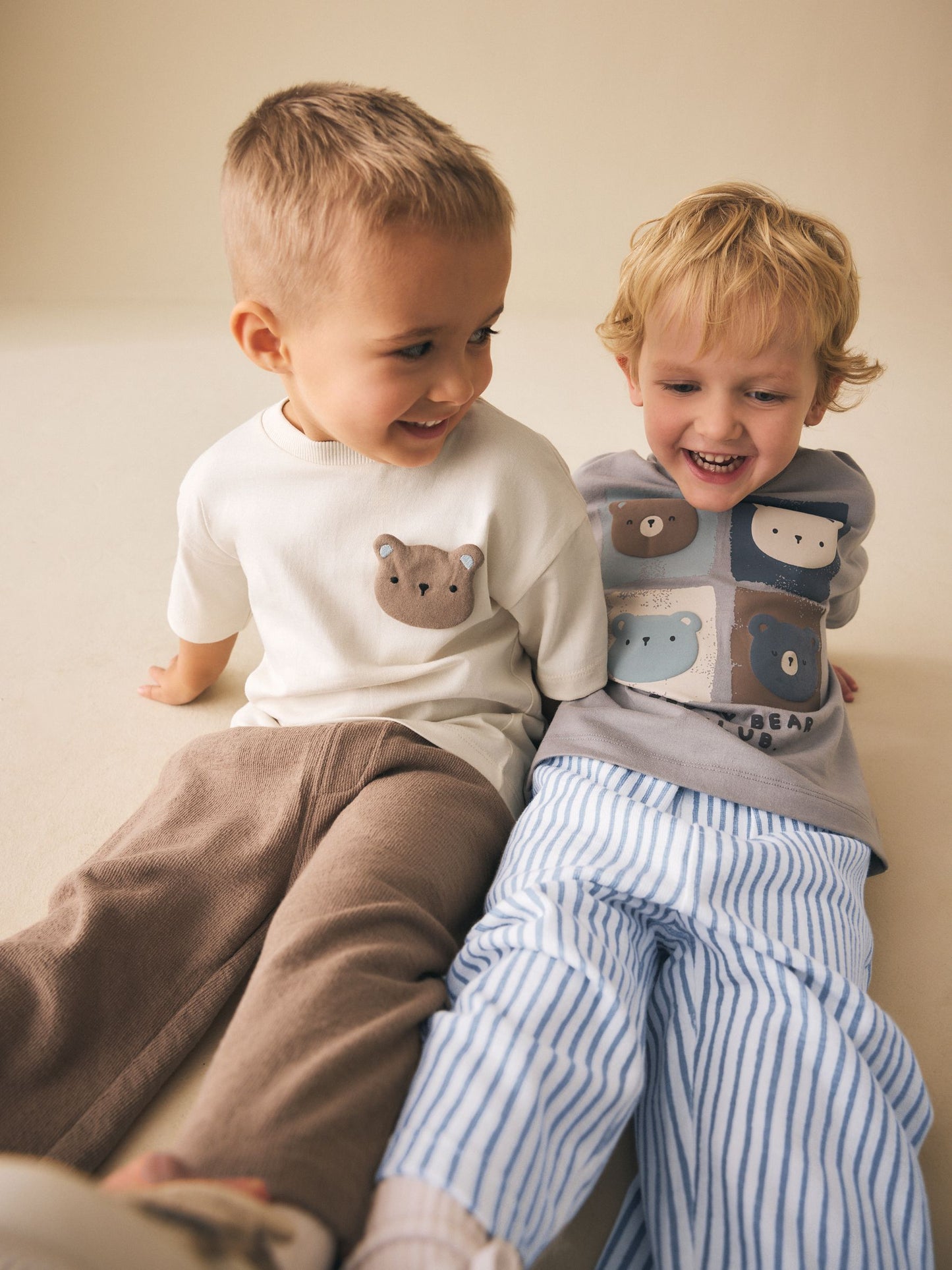 Blue Bear Short Sleeve T-Shirt and Lightweight Joggers 2 Pack Set (3mths-7yrs) image 3