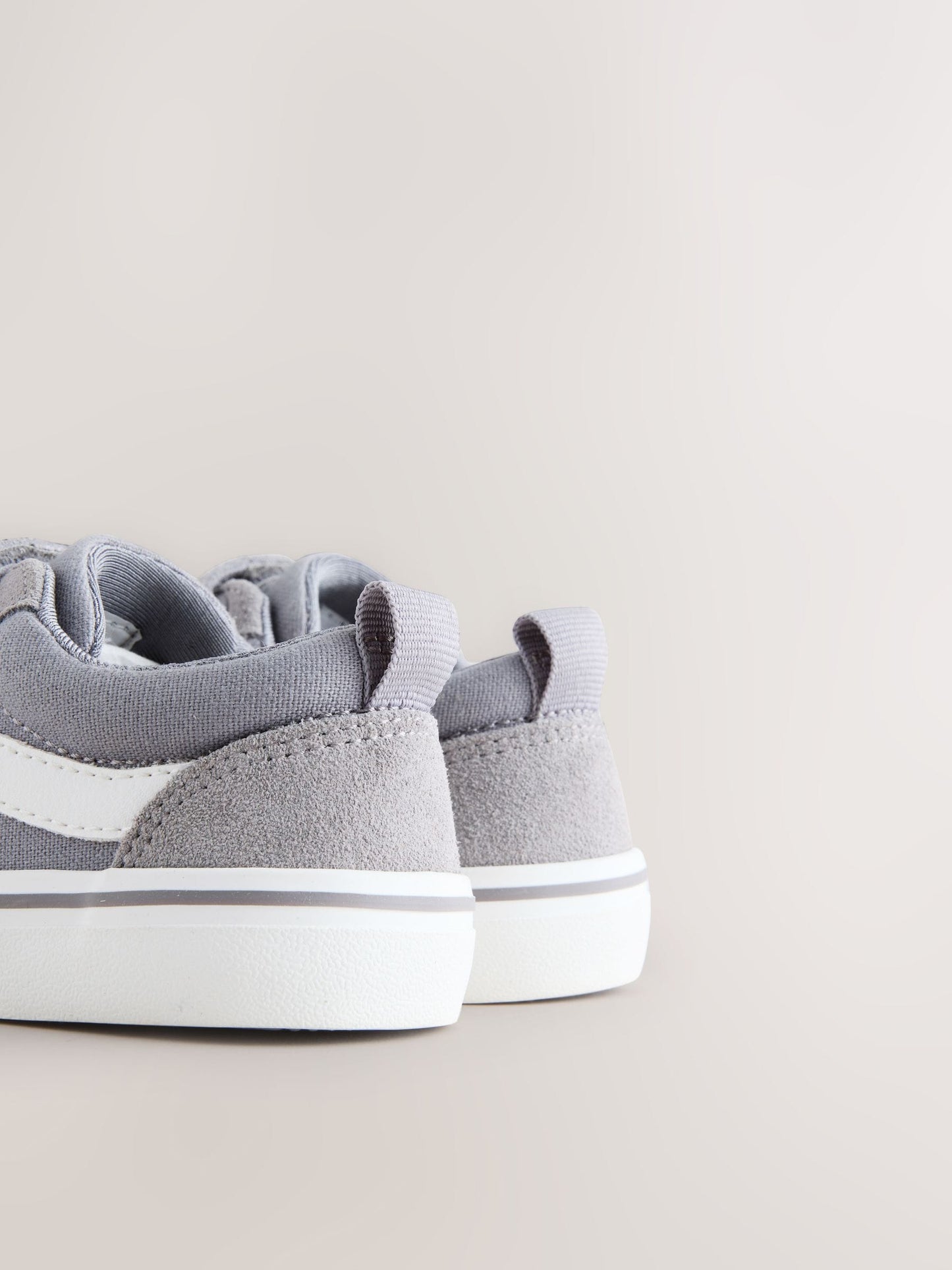 Grey Standard Fit (F) Touch Fastening Trainers image 6
