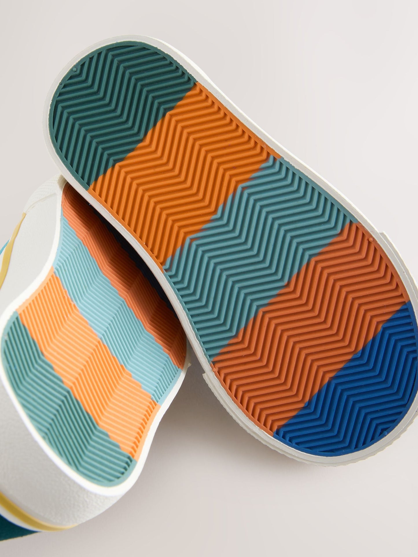 Multi Bright Standard Fit (F) Touch Fastening Trainers image 7