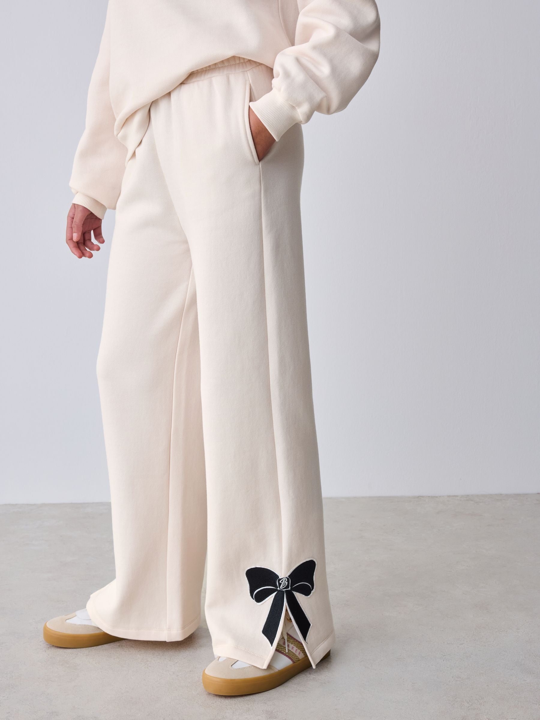 Baker by Ted Baker Cream 2 Piece Bow Applique Sweat & Wide Leg Joggers Set image 5