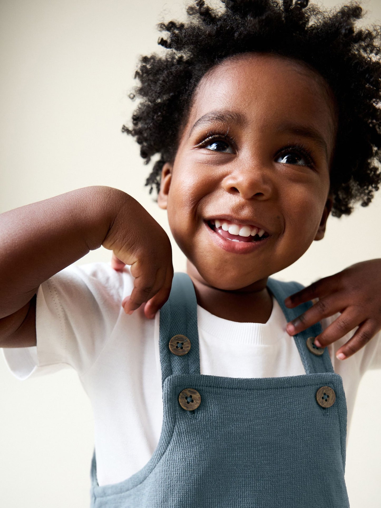 Blue Dungarees and T-Shirt Set (3mths-7yrs) image 3