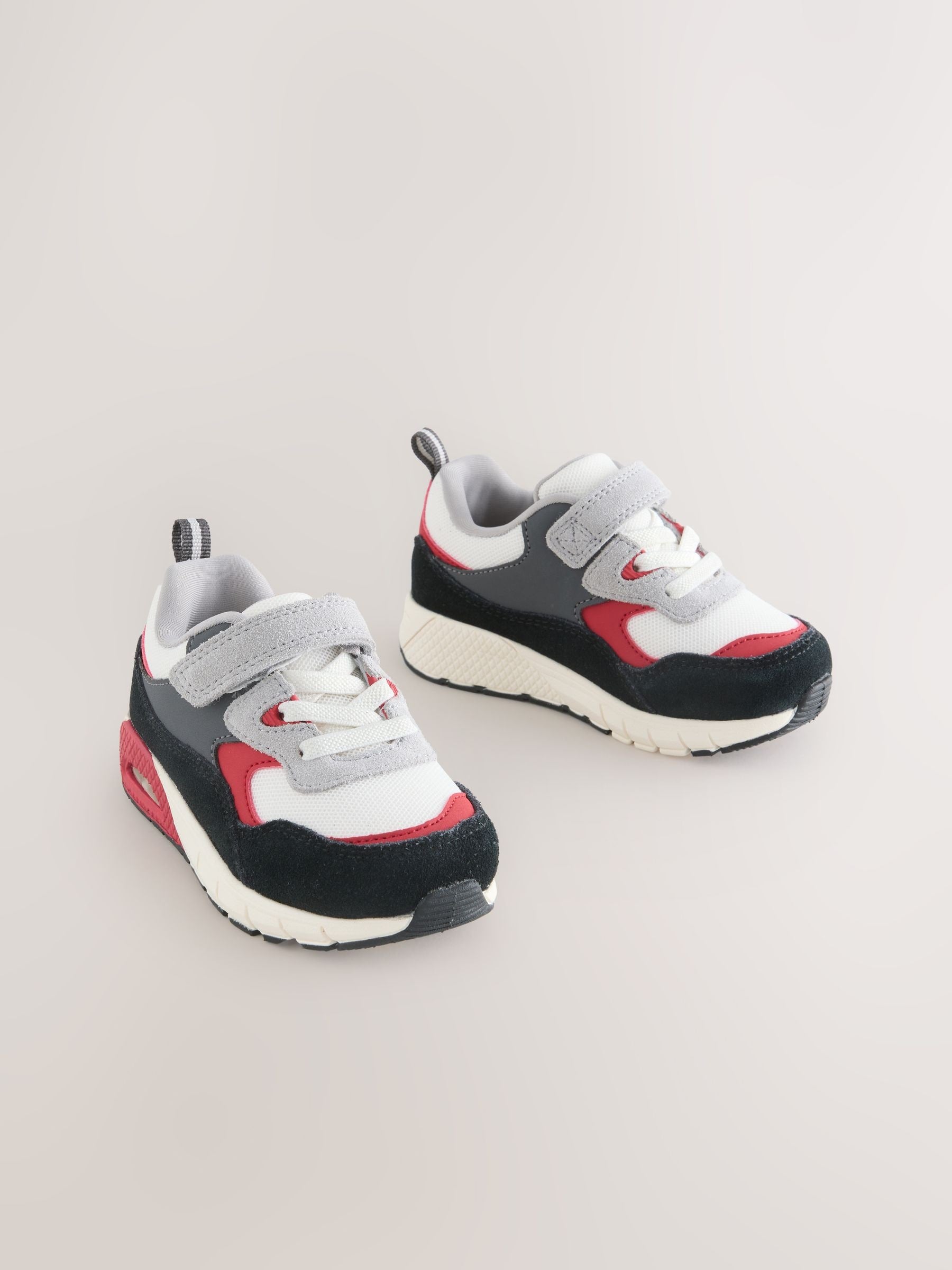 Black/Red Standard Fit (F) Elastic Lace Trainers image 4