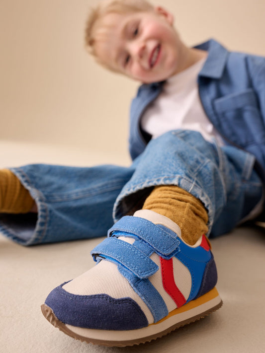 Colourblock Standard Fit (F) Two Strap Touch Fastening Trainers image 2