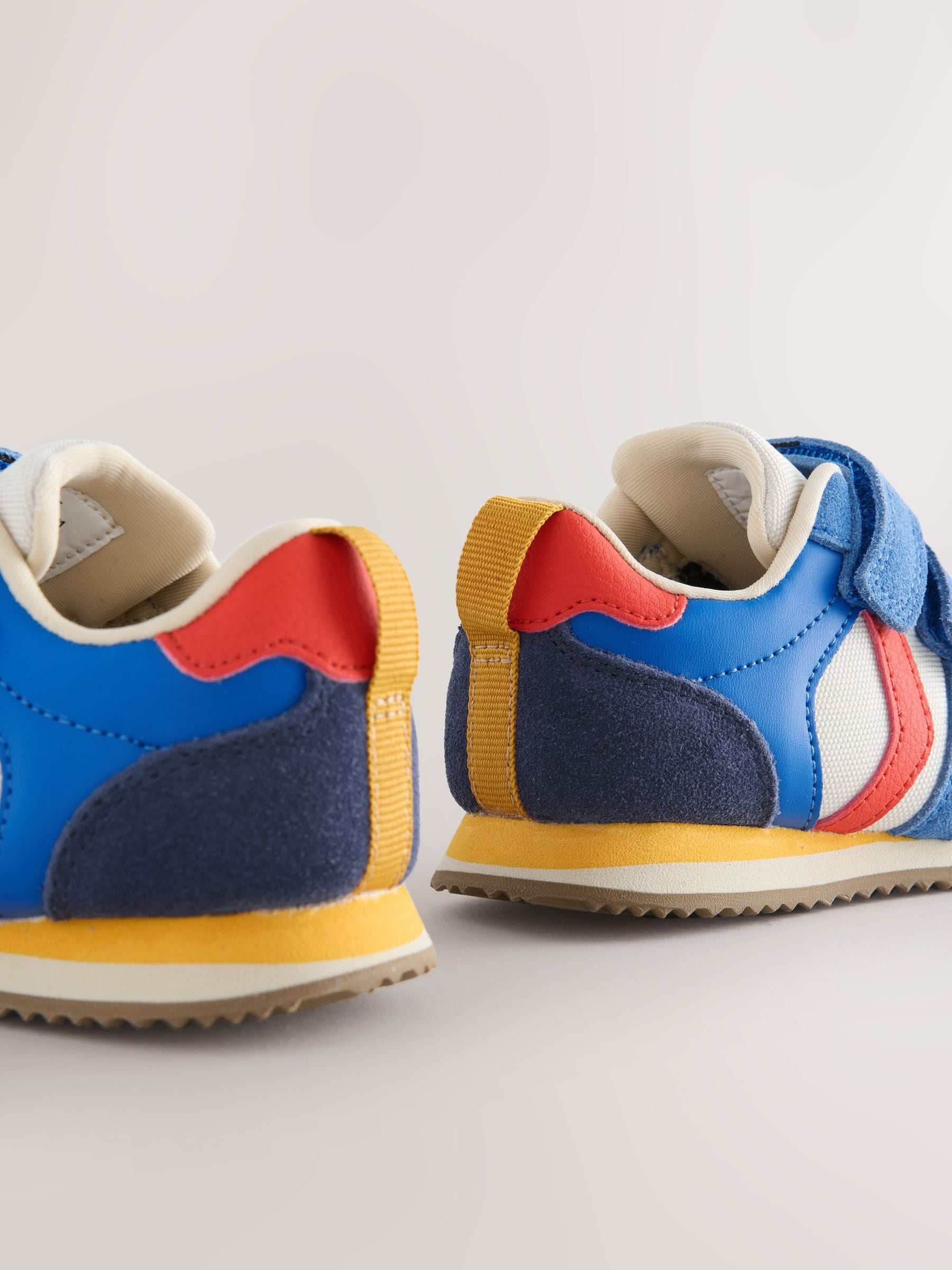 Colourblock Standard Fit (F) Two Strap Touch Fastening Trainers image 7
