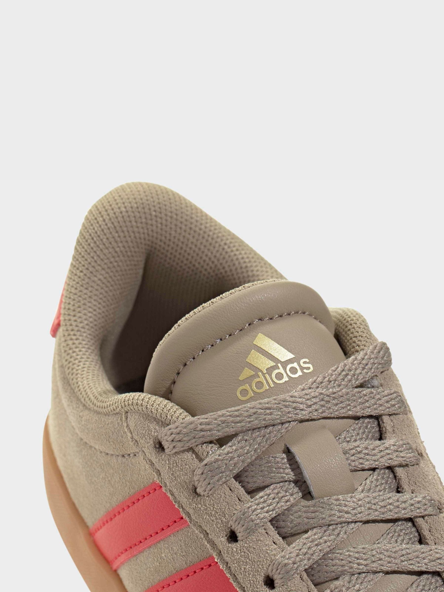 adidas Brown/Red VL Court 3.0 Trainers image 8