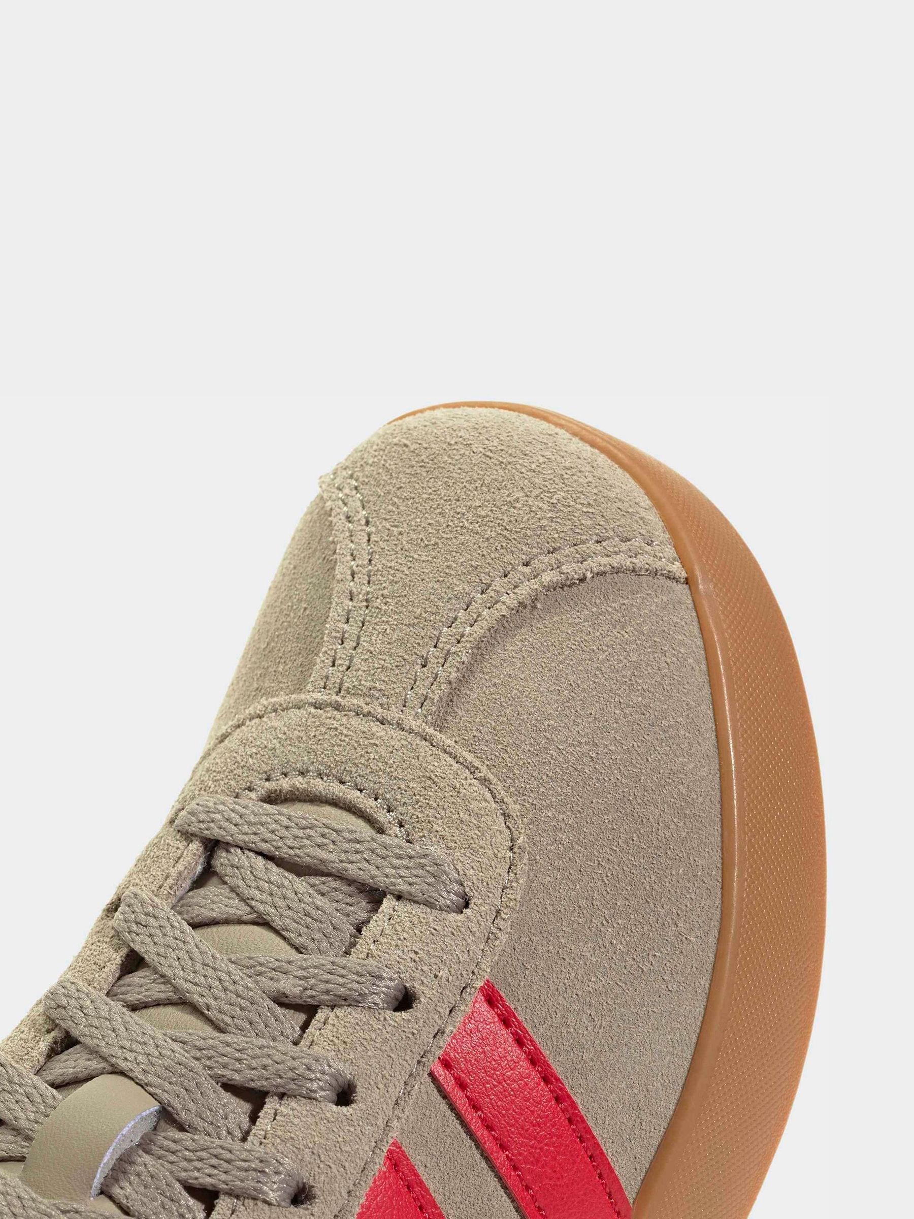 adidas Brown/Red VL Court 3.0 Trainers image 9
