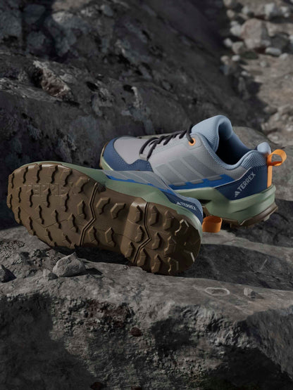adidas Grey Terrex Ax4r Hiking Kids Trainers image 6