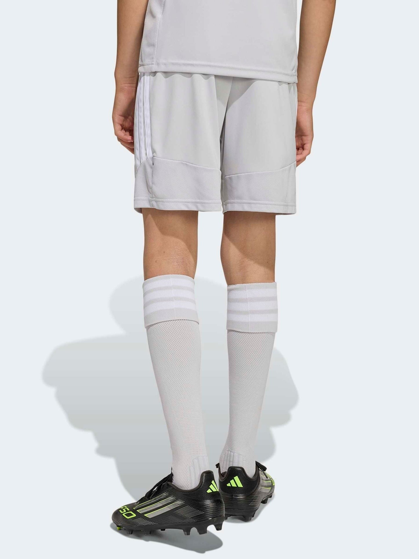 Dsiney Kidz - adidas Grey Tiro 26 League Training Shorts image 3