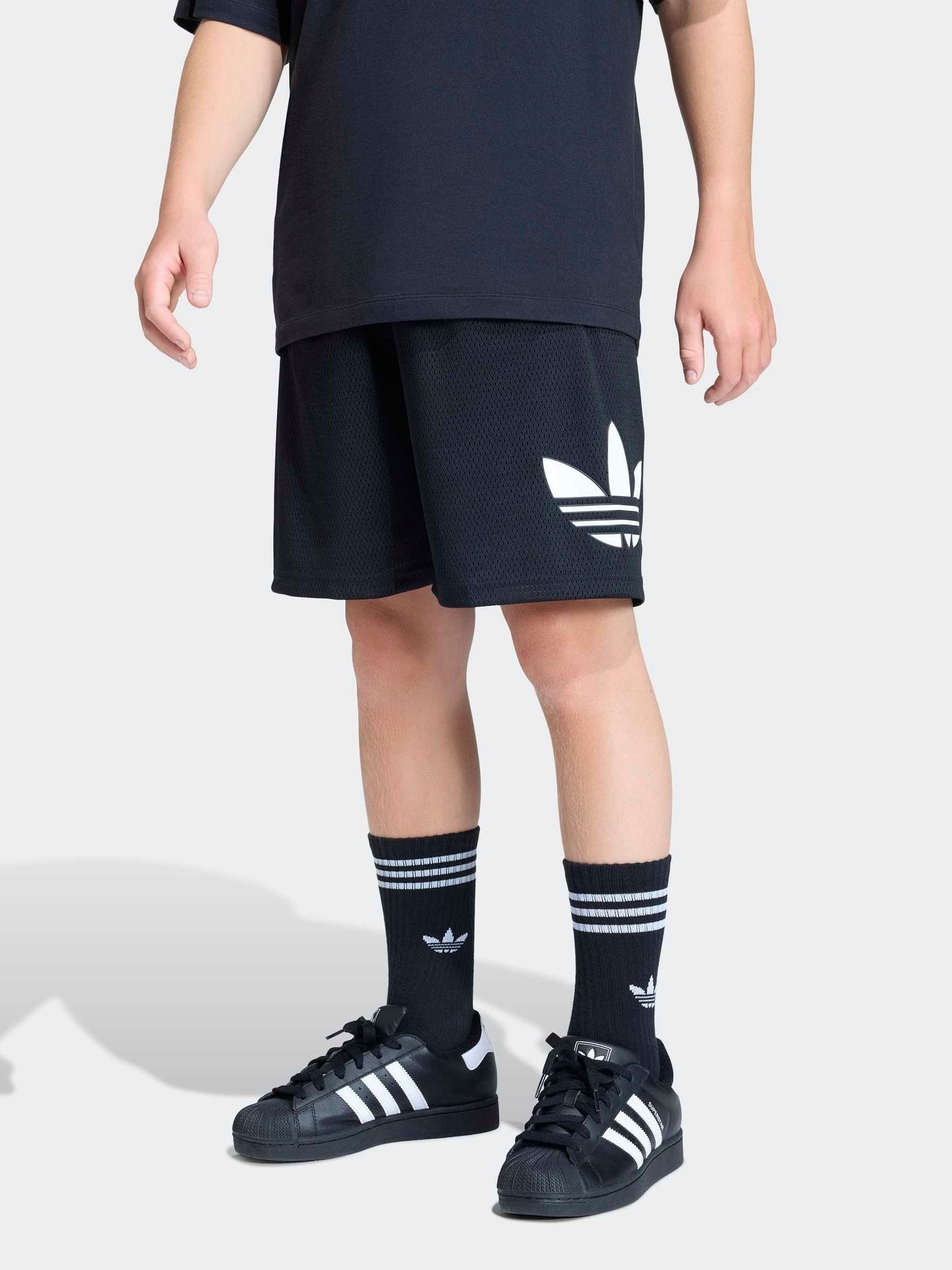 Dsiney Kidz - adidas Originals Black Oversized Mesh Shorts image 1
