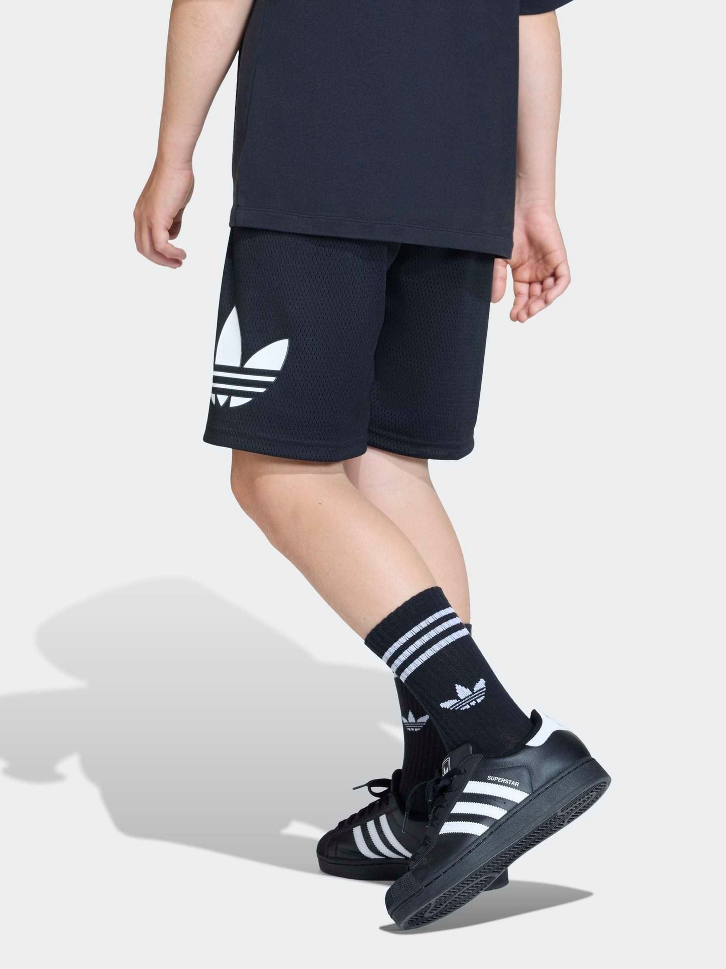 Dsiney Kidz - adidas Originals Black Oversized Mesh Shorts image 4