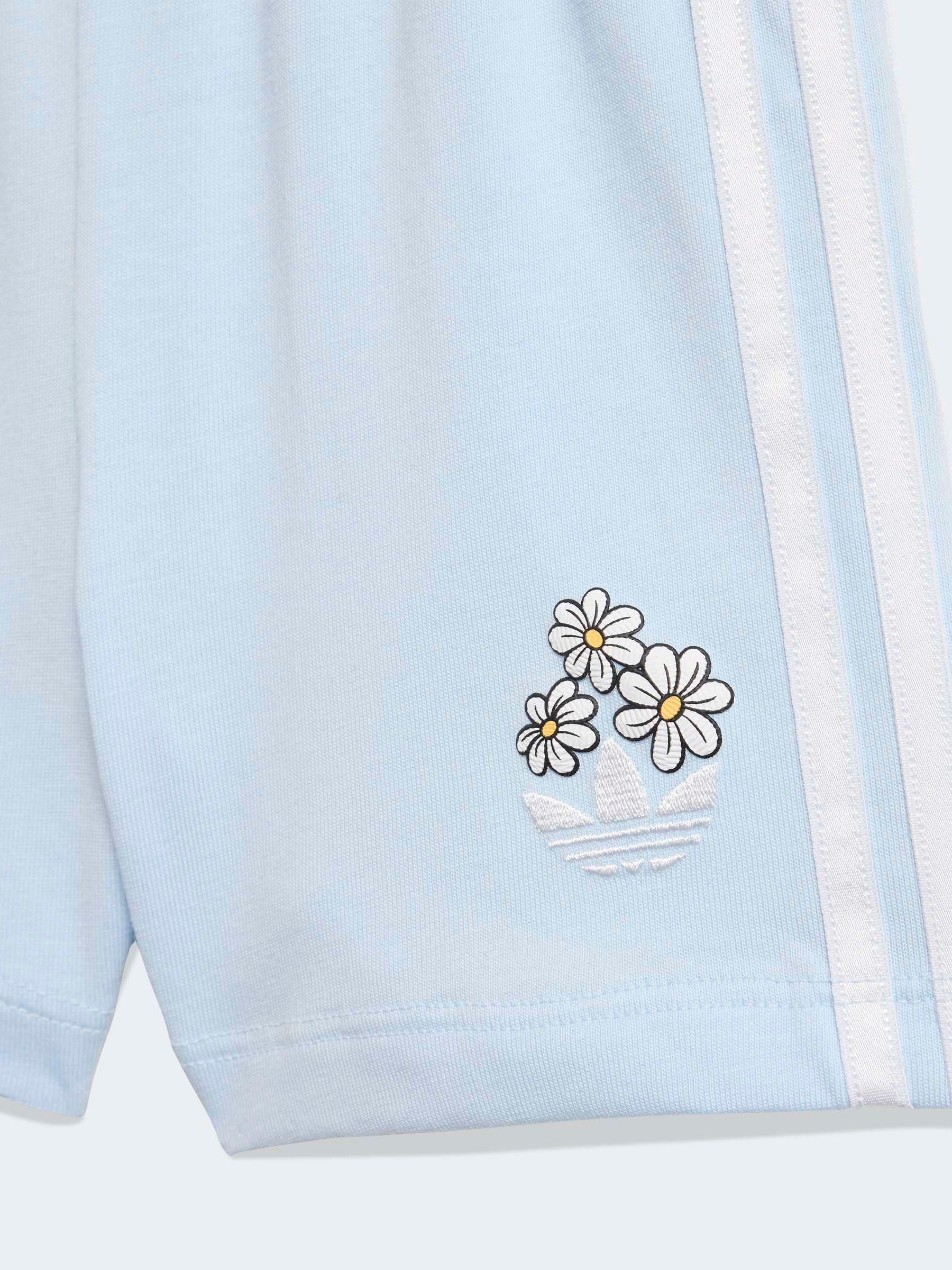 adidas Originals White Disney Alice in Wonderland Top & shorts set image 7