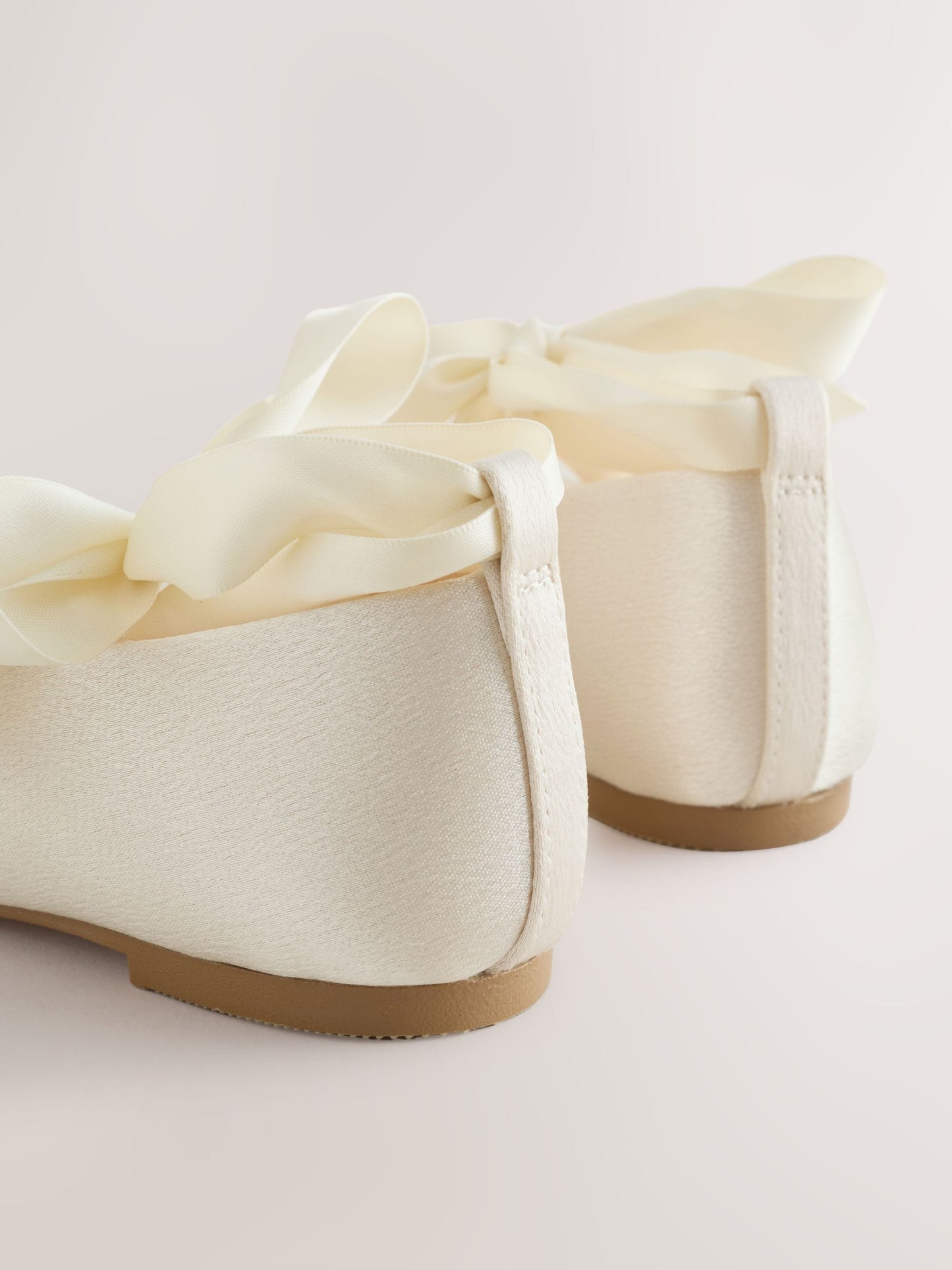Dsiney Kidz - Ivory Satin Tie Ballerina Occasion Shoes image 4