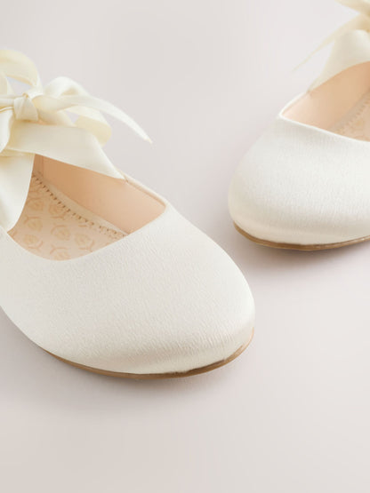Dsiney Kidz - Ivory Satin Tie Ballerina Occasion Shoes image 6