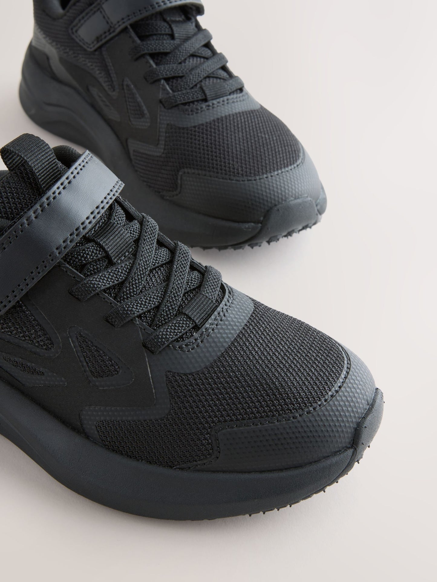 Black Standard Fit (F) Touch Fastening Elastic Lace Sporty Trainers image 5