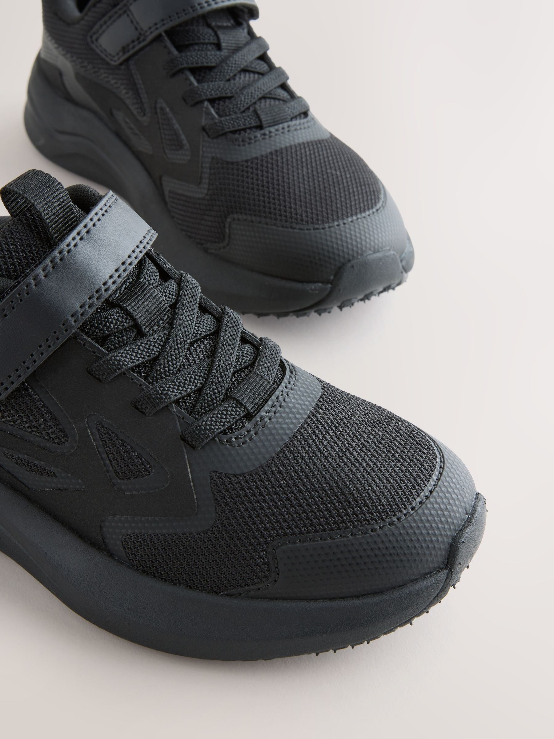Black Standard Fit (F) Touch Fastening Elastic Lace Sporty Trainers image 5