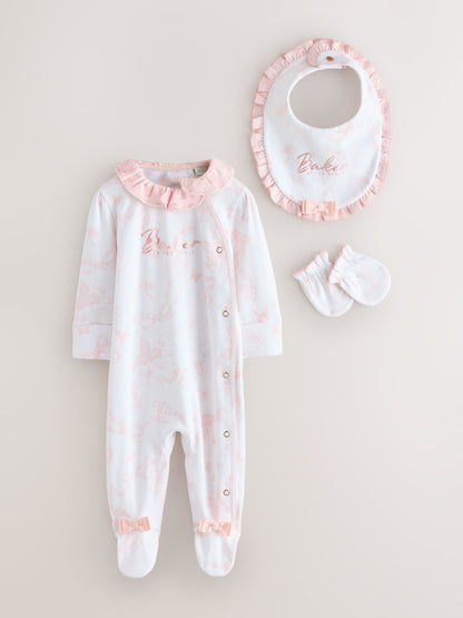 Baker by Ted Baker 6 Piece Baby Layette Gift Set image 2