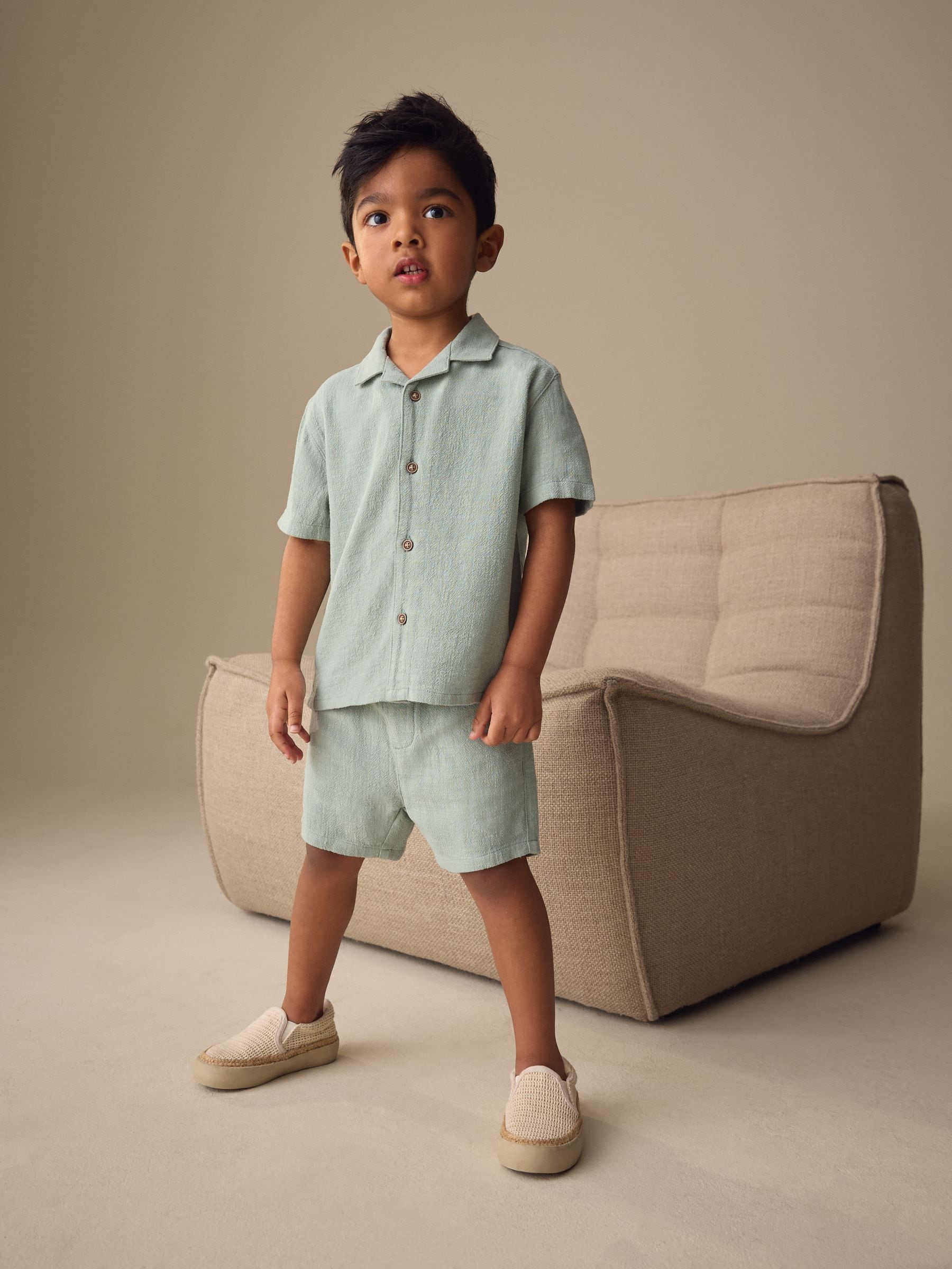 Light Green Short Sleeve Revere Collar Shirt & Shorts Set (3mths-10yrs) image 1