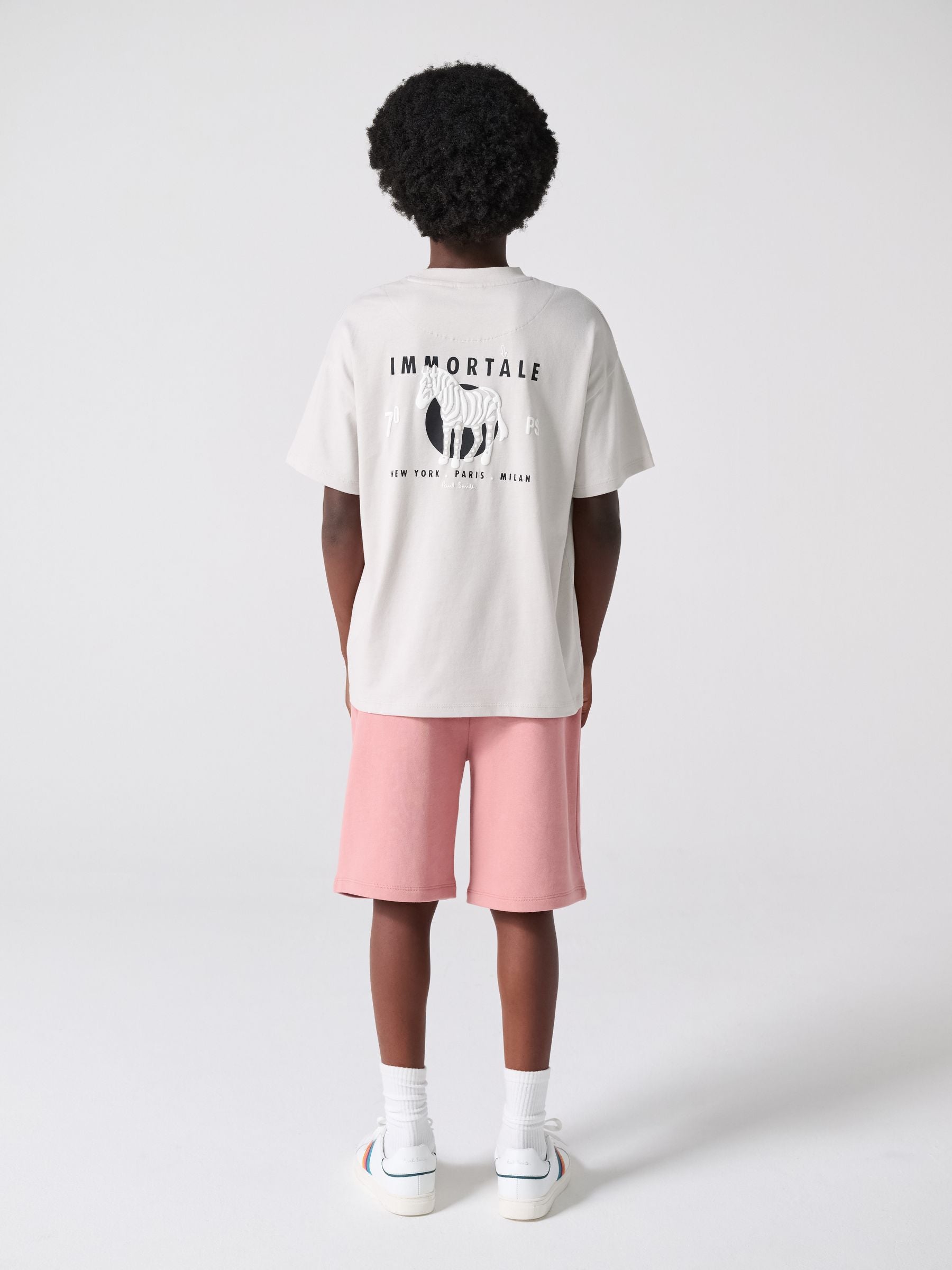 Dsiney Kidz - Paul Smith Junior Grey/Pink Graphic T-Shirt and Shorts Set image 2