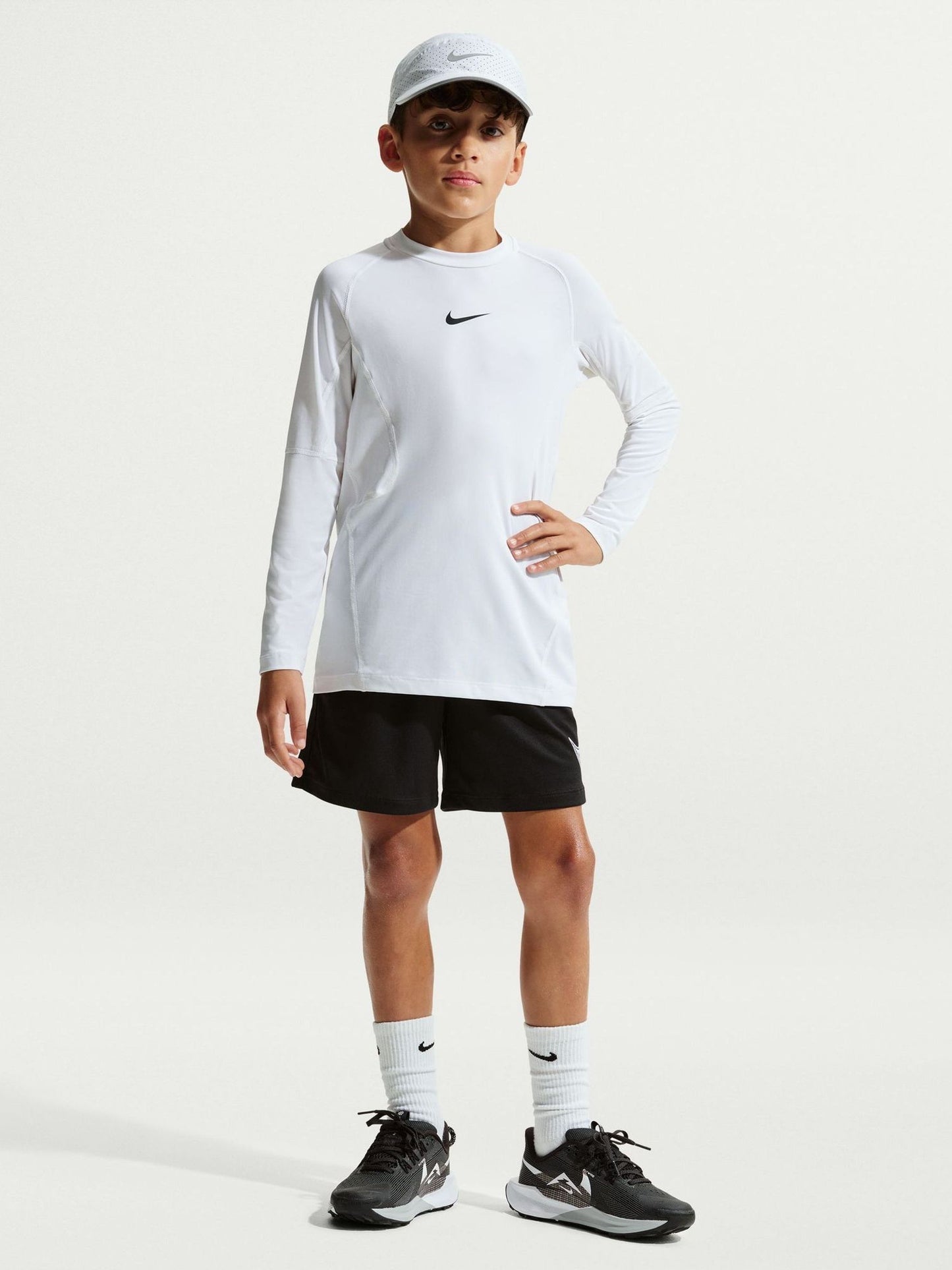 Dsiney Kidz - Nike Black Multi Dri-FIT Training Shorts image 2
