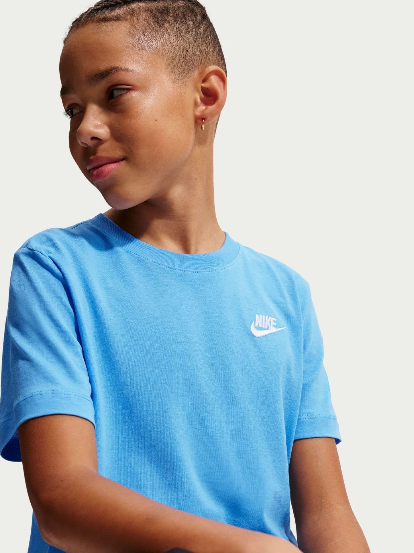 Dsiney Kidz - Nike University Blue Short Sleeve Club T-Shirt image 4