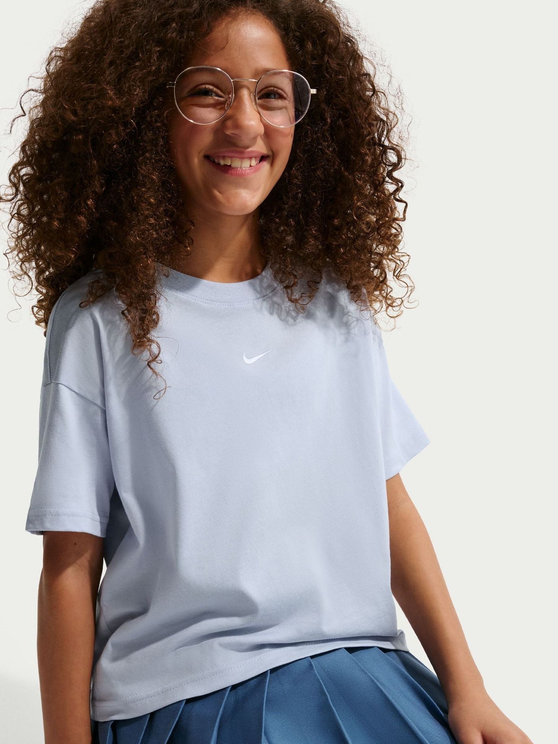 Dsiney Kidz - Nike Ghost Blue Sportswear Boxy T-Shirt image 4