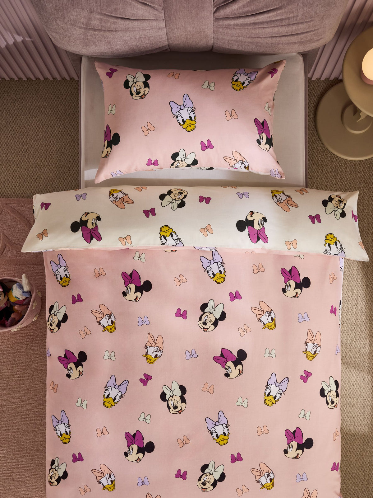 Pink Disney Minnie and Daisy Duvet Cover and Pillowcase Set - image 2