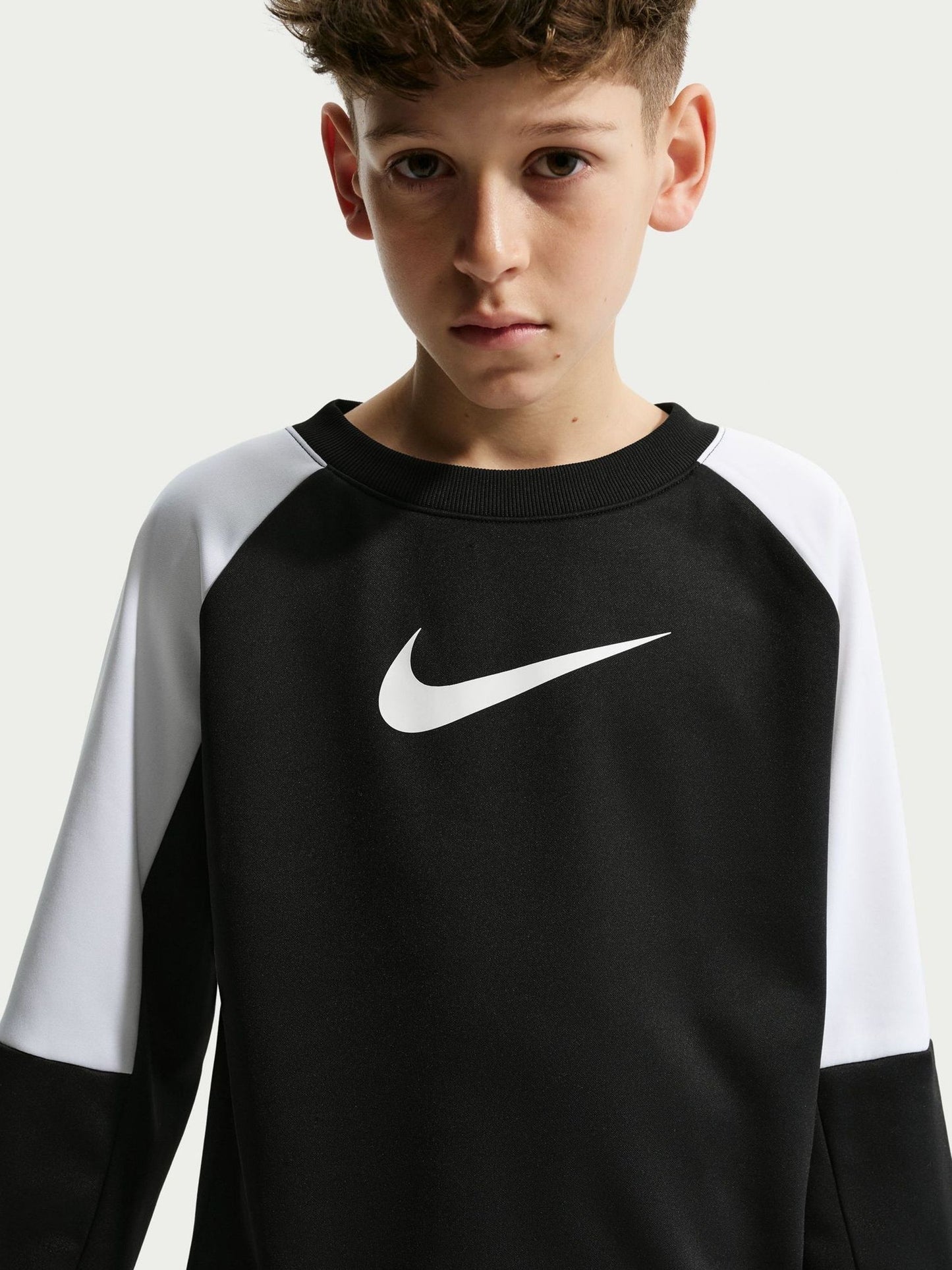 Dsiney Kidz - Nike Black Crew and Shorts Tracksuit image 3