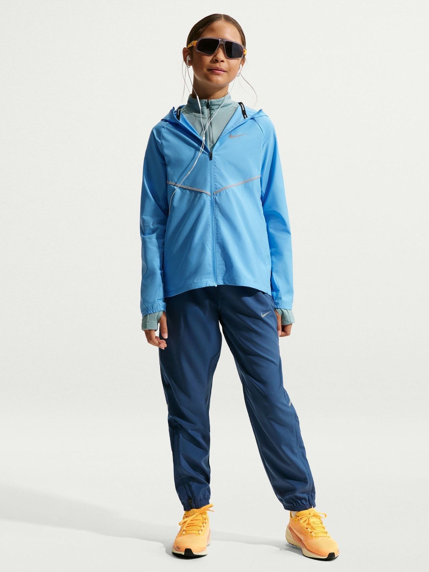 Dsiney Kidz - Nike Mystic Navy Dri-FIT Miler Woven Joggers image 1