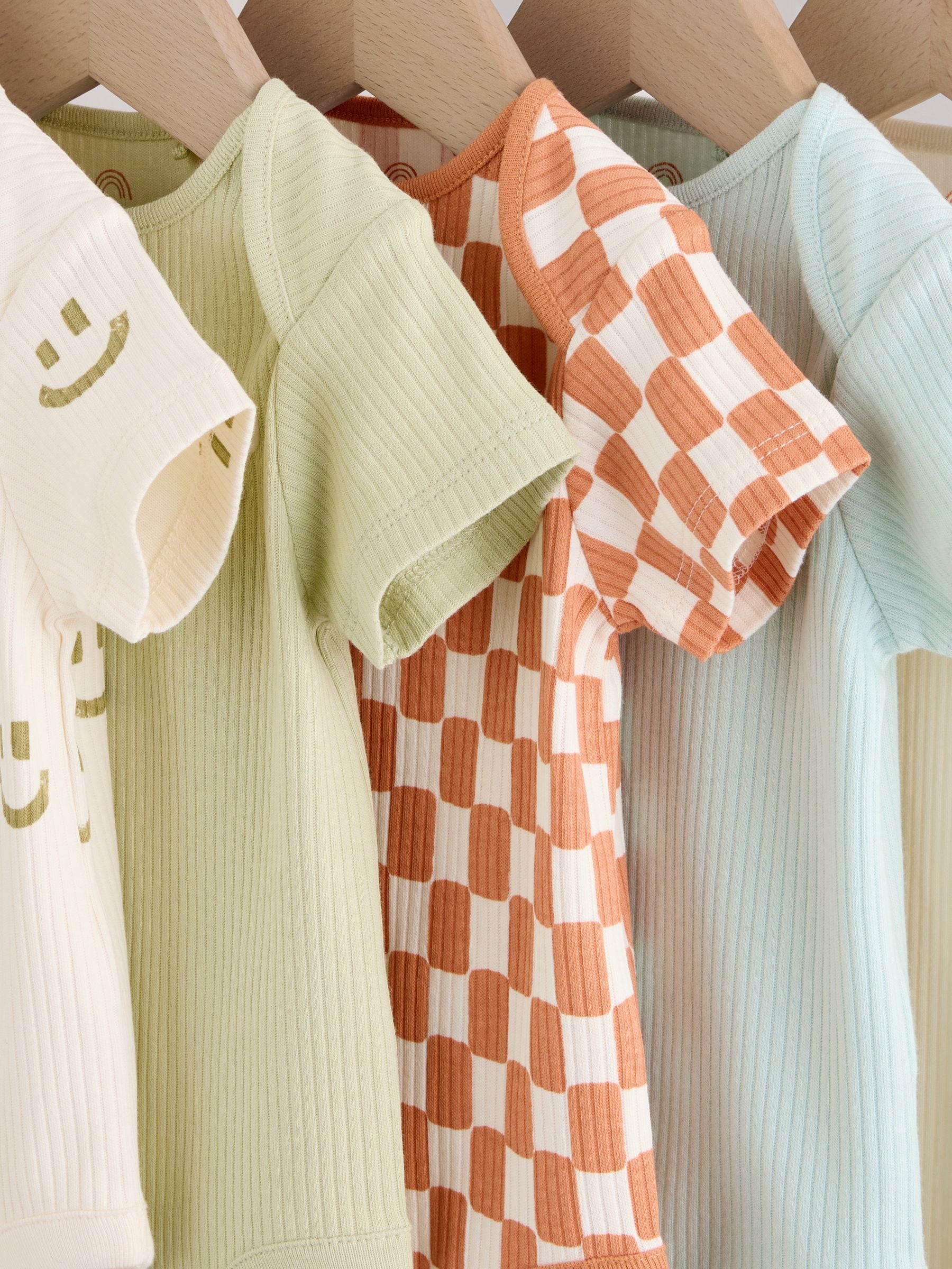 Multi Short Sleeve Baby Bodysuits 5 Pack image 9