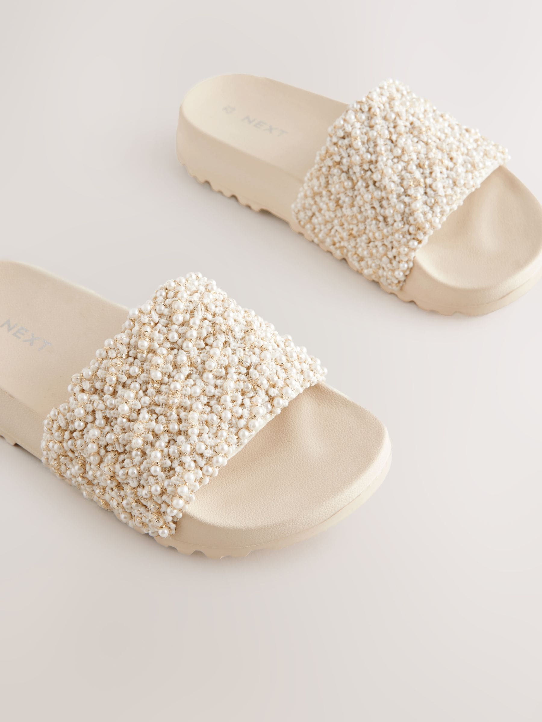 Ivory Pearl Look Sliders image 3