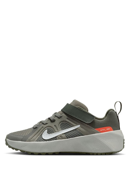 Nike Green Junior City Response Trainers image 2