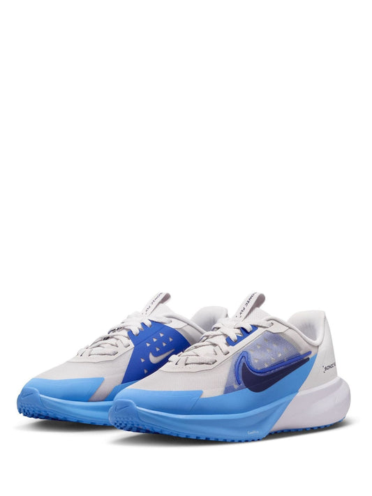 Nike Grey/Blue Youth Sonic Fly Running Trainers image 2