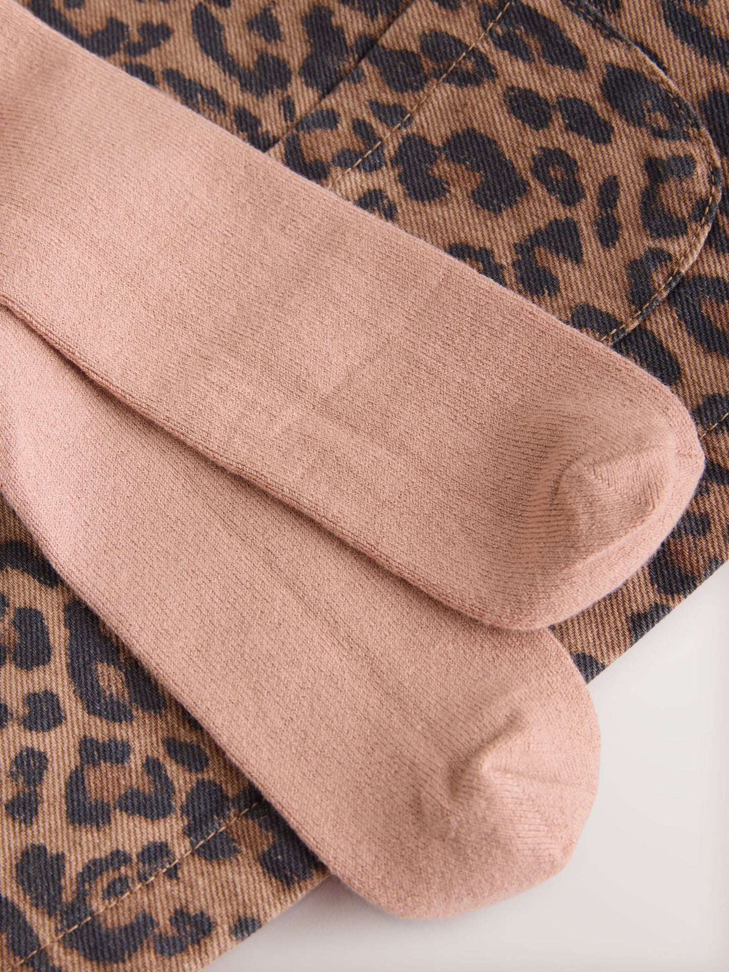 Leopard Print Pinafore Long Sleeve Bodysuit & Tights 3 Piece Set (0mths-2yrs) image 5