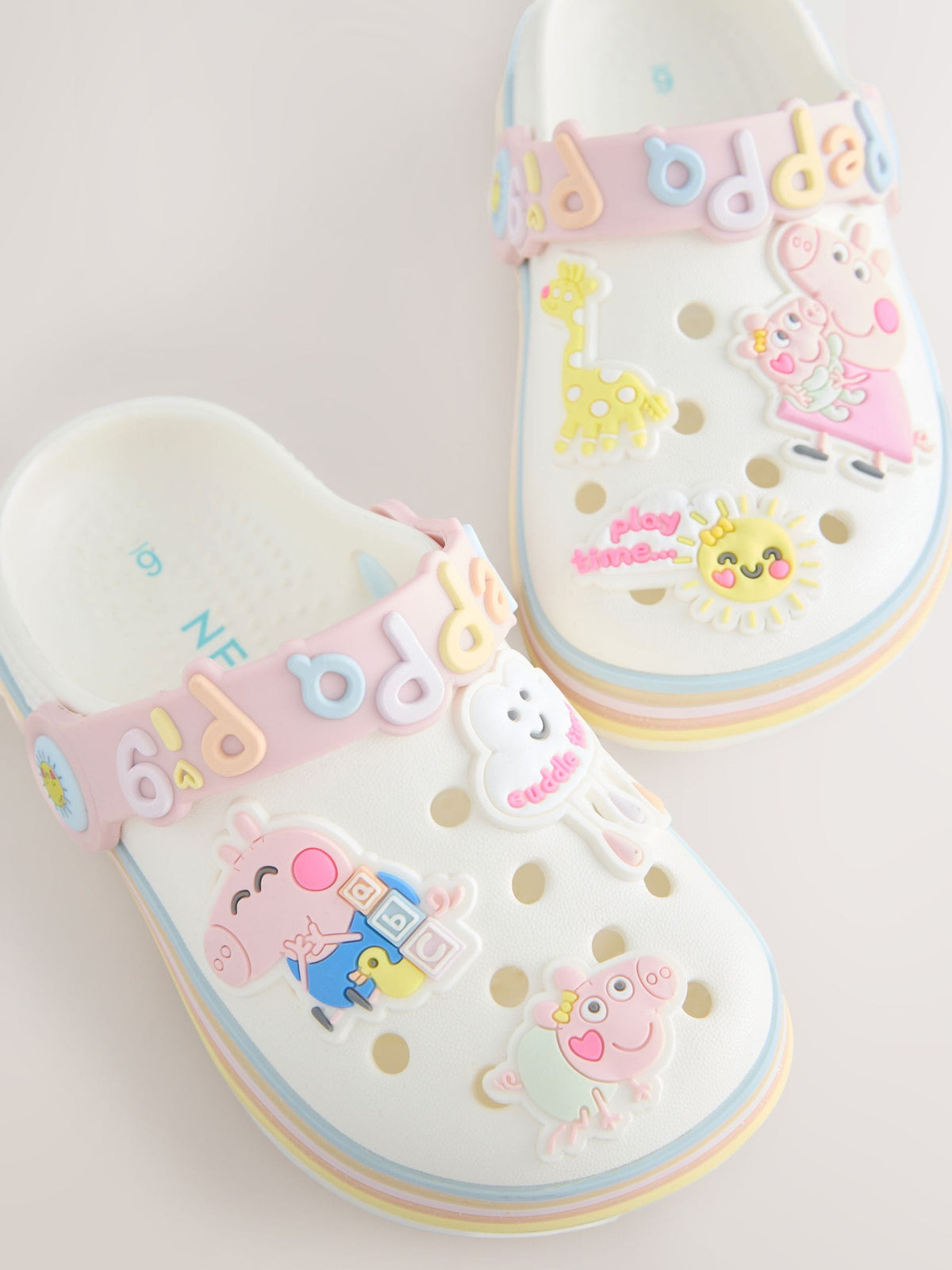 Cream Peppa Pig Character Clogs image 5