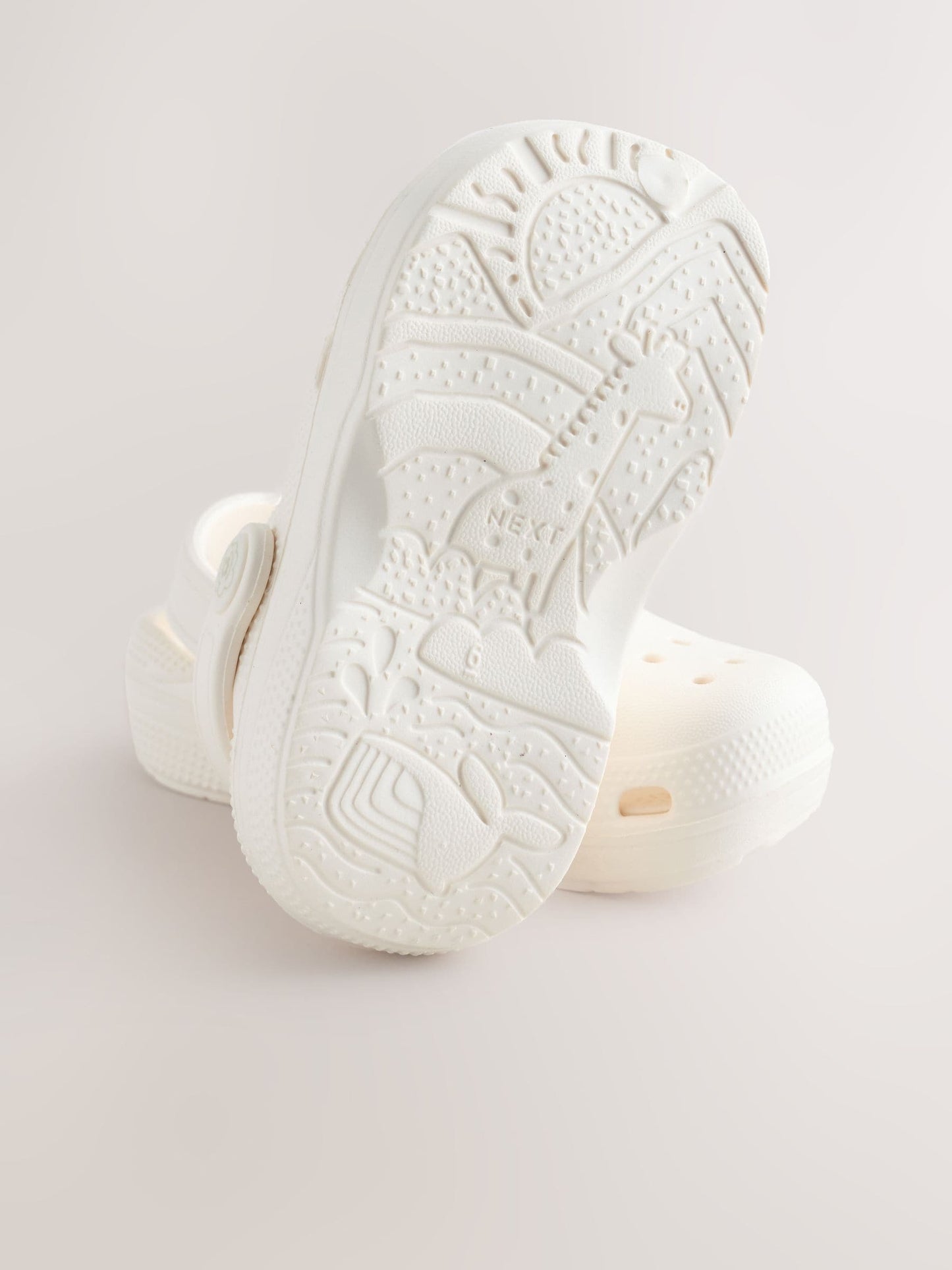 Bone Standard Fit (F) Comfort Clogs image 5