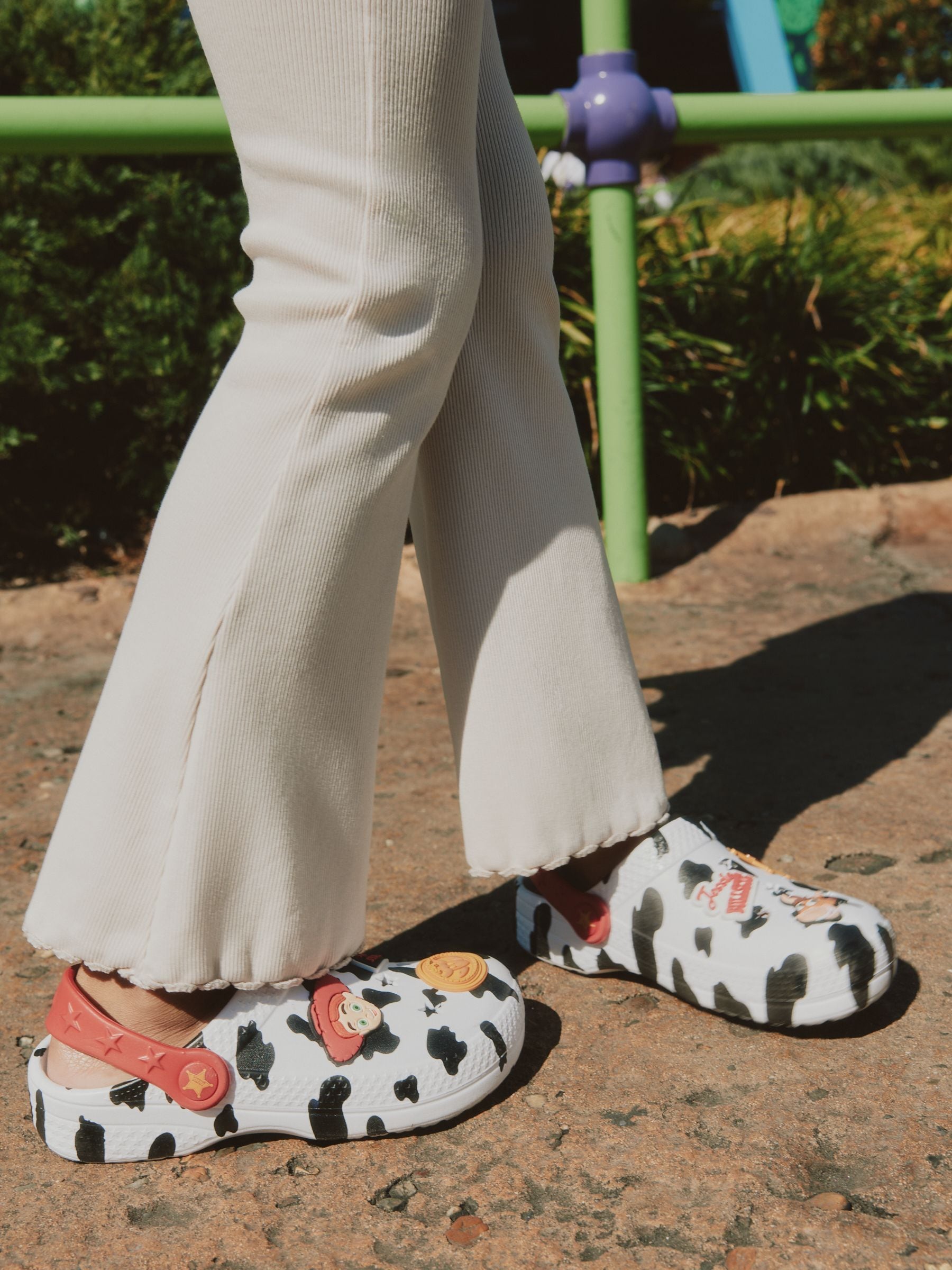 Dsiney Kidz - White Toy Story Clogs image 3