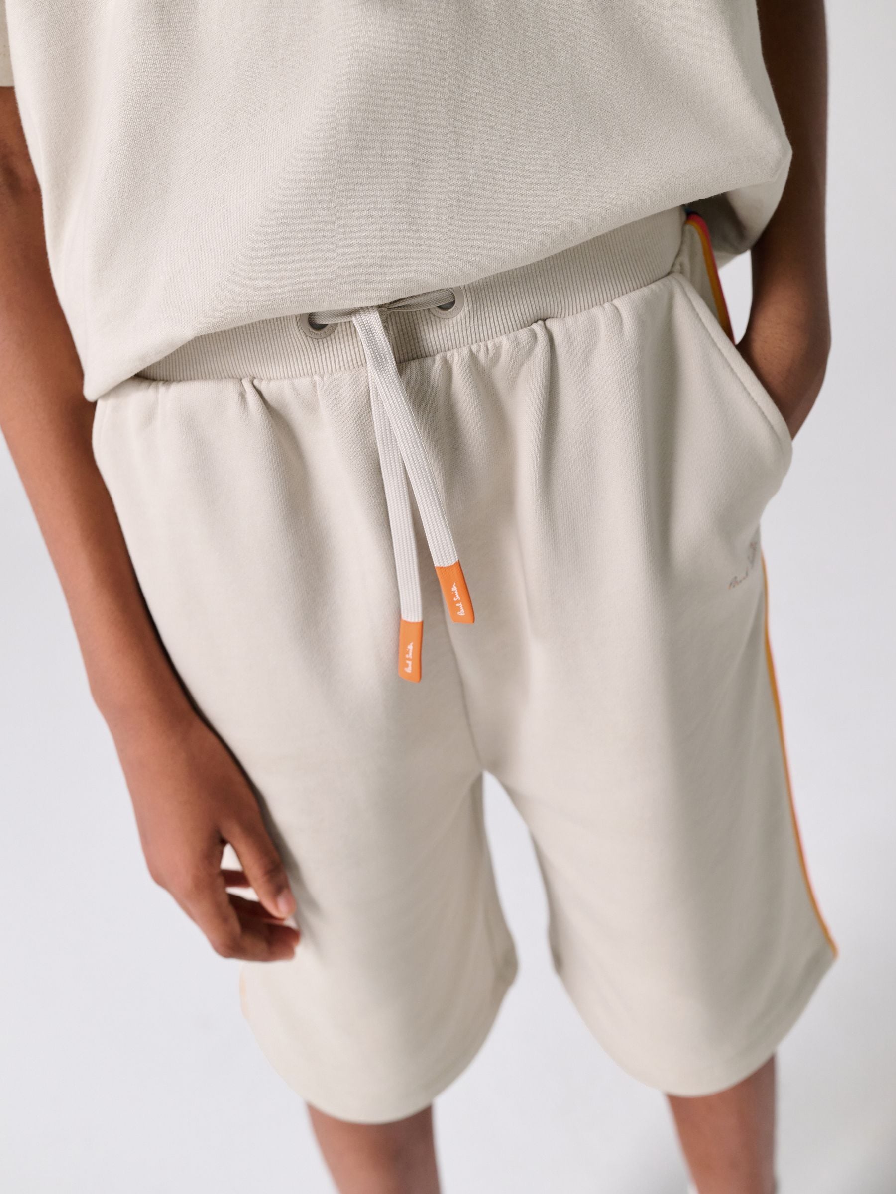 Dsiney Kidz - Paul Smith Junior Stone T-Shirt and Shorts Set image 3