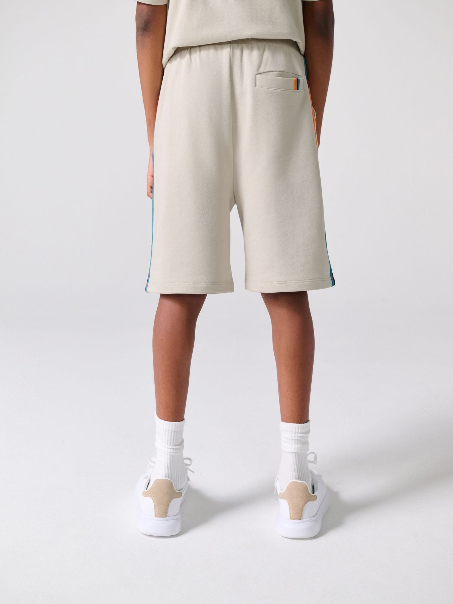 Dsiney Kidz - Paul Smith Junior Stone T-Shirt and Shorts Set image 4