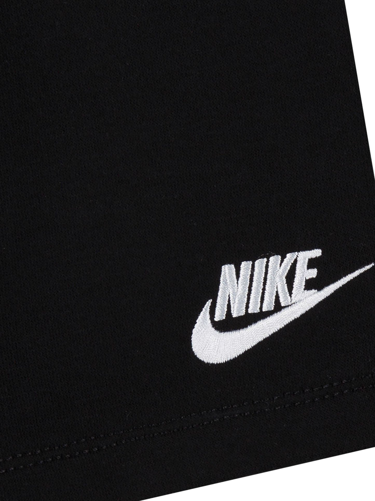 Nike Black Small Logo T-Shirt And Shorts Set image 3