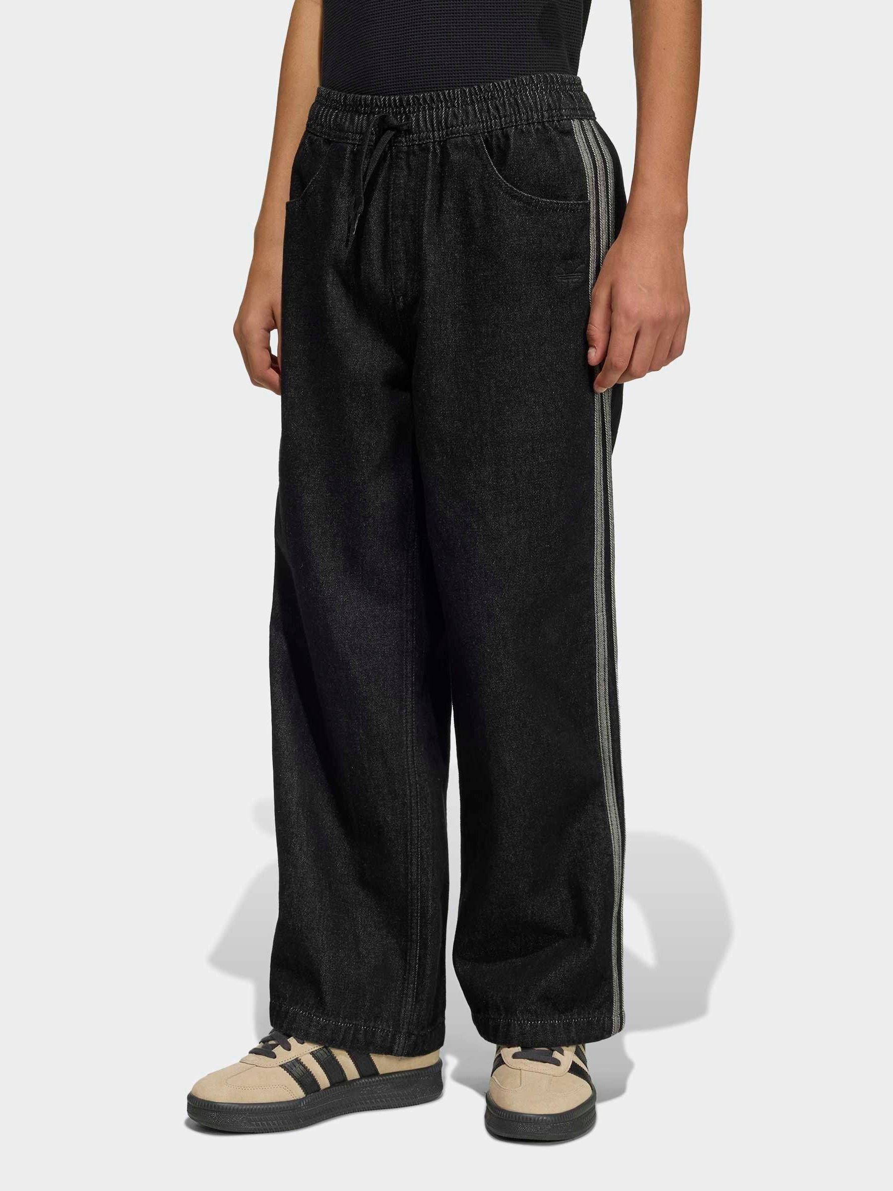 Dsiney Kidz - adidas Originals Black Firebird Wide Jogger Jeans image 1