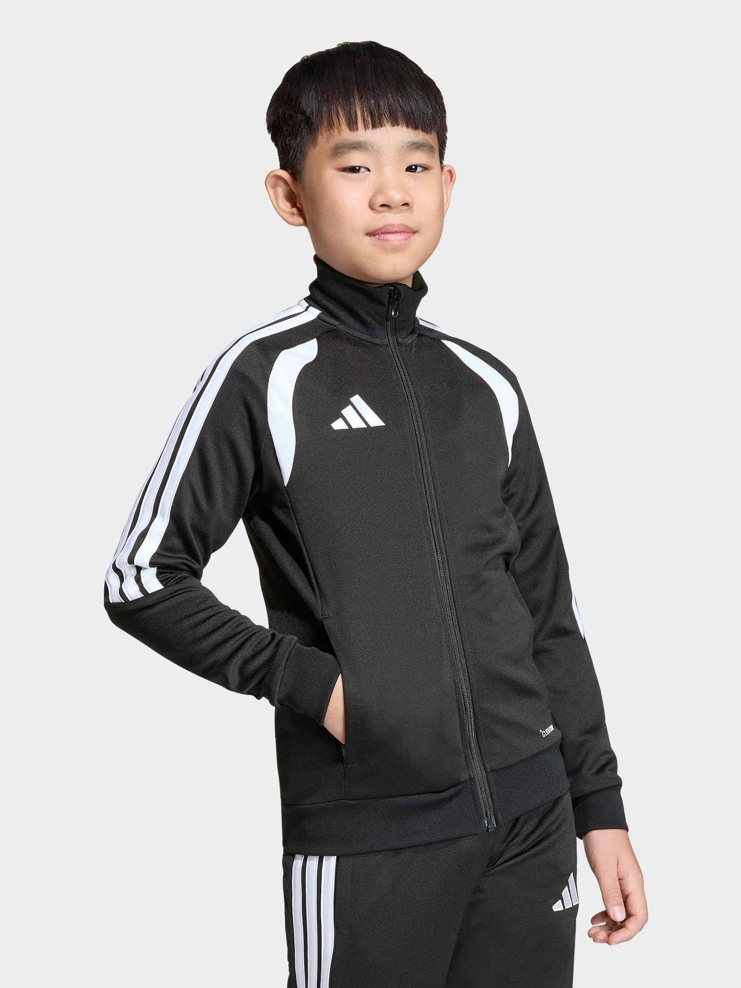 Dsiney Kidz - adidas Black Tiro 26 League Training Track Jacket image 3