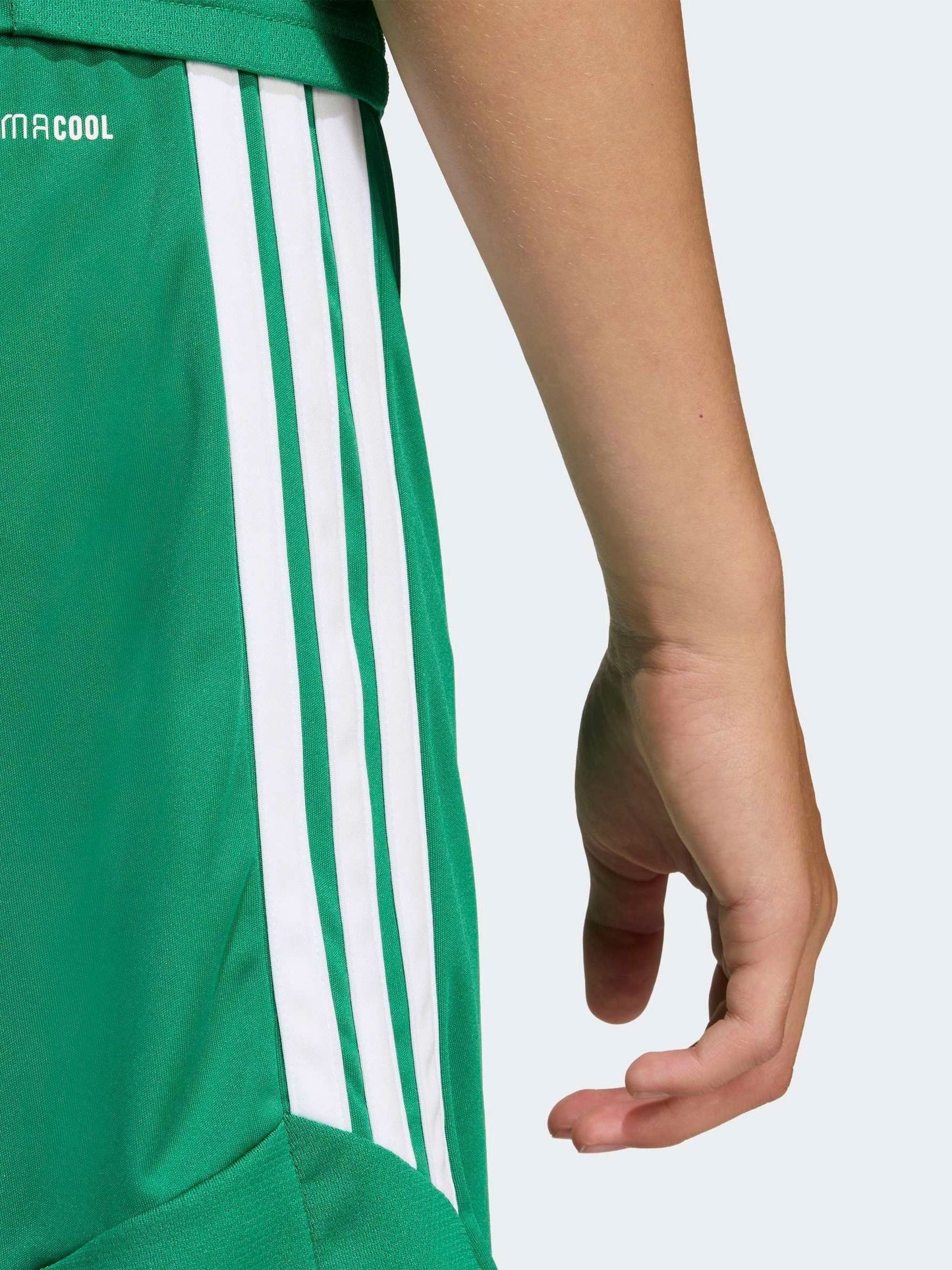 Dsiney Kidz - adidas Green Tiro 26 League Training Shorts image 5