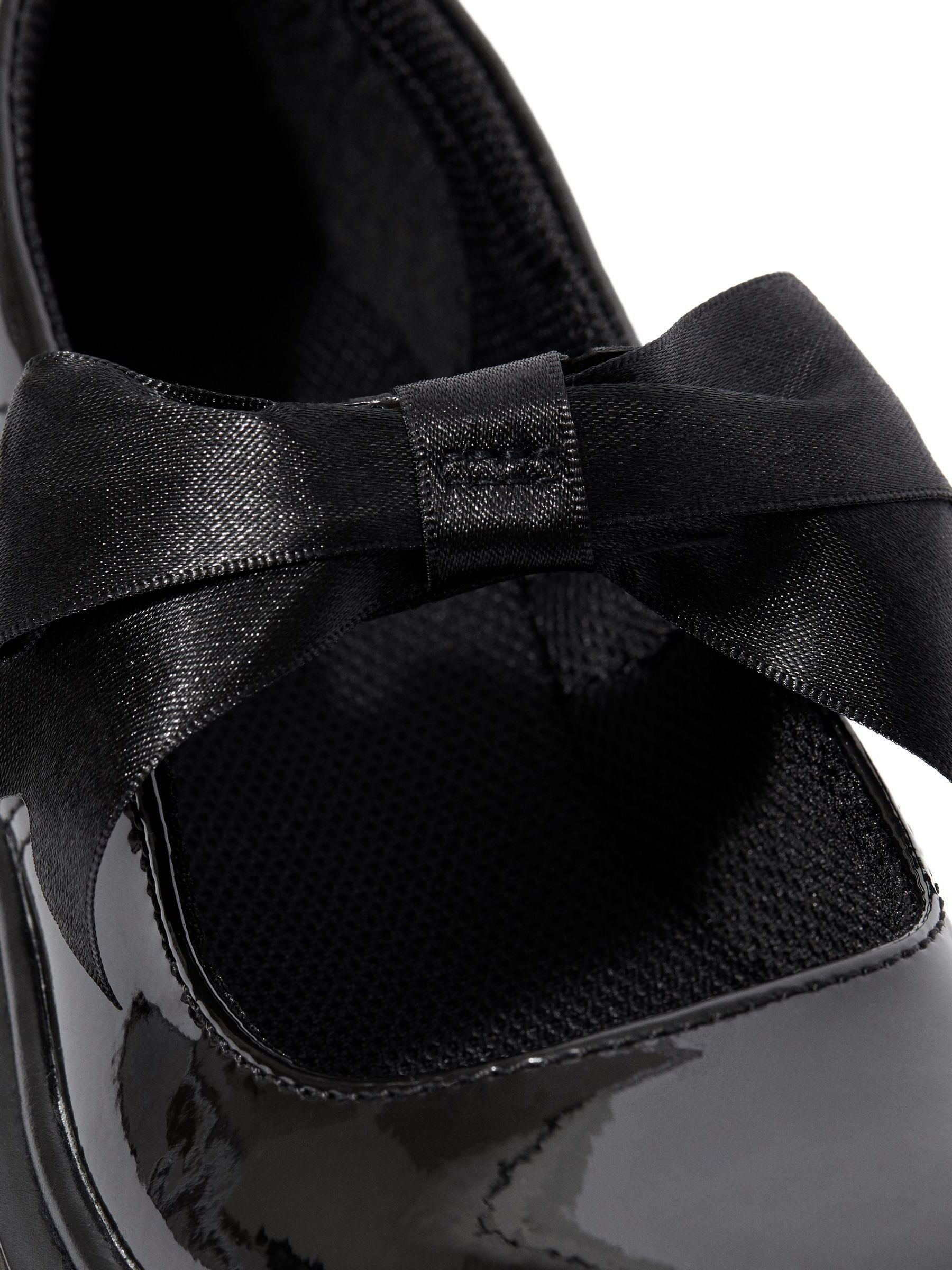 Dr. Martens Black Maccy Ii J Patent Lamper Shoes image 5