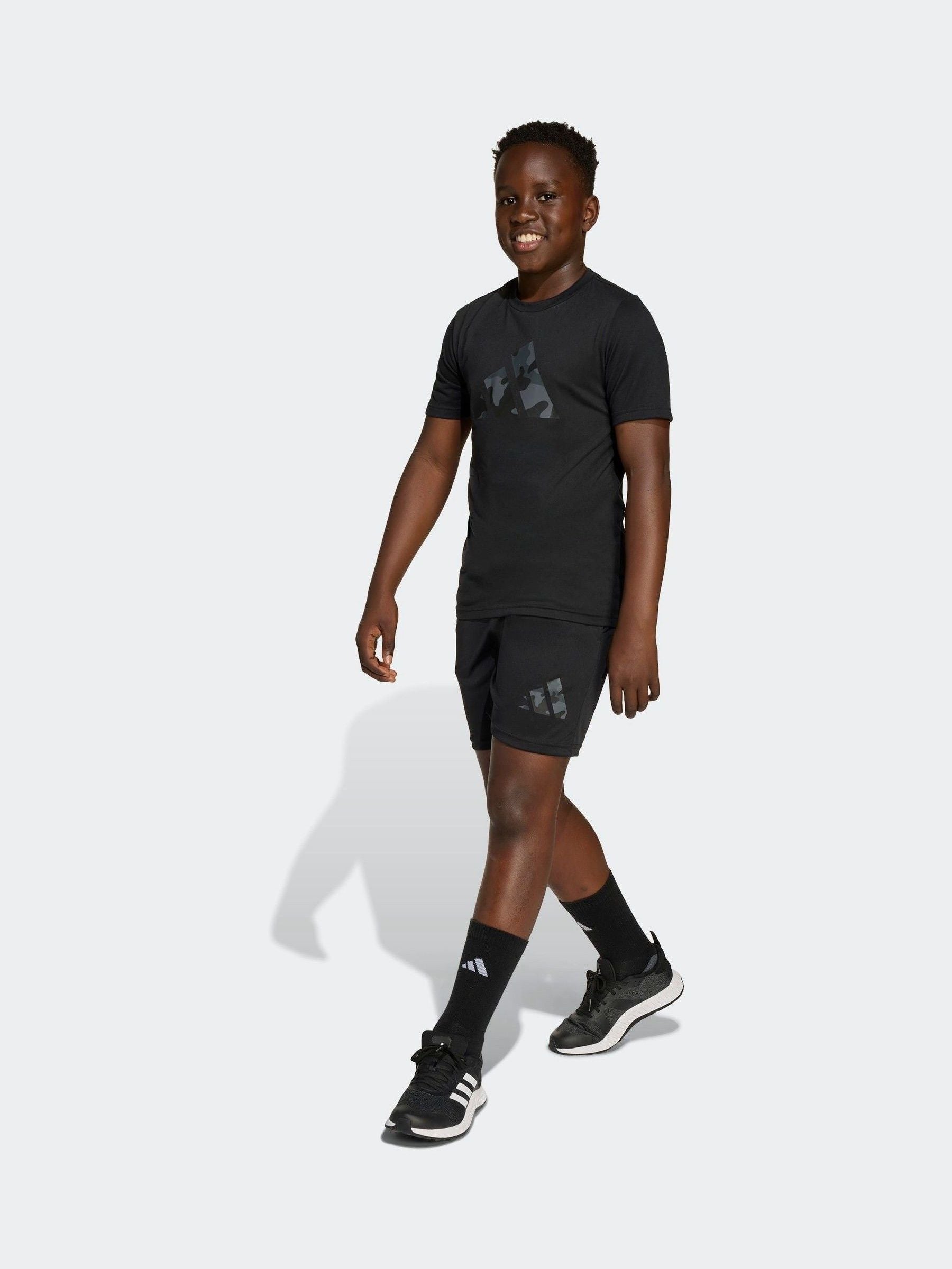Dsiney Kidz - adidas Black Train Essentials Camo Sport Set Kids image 1