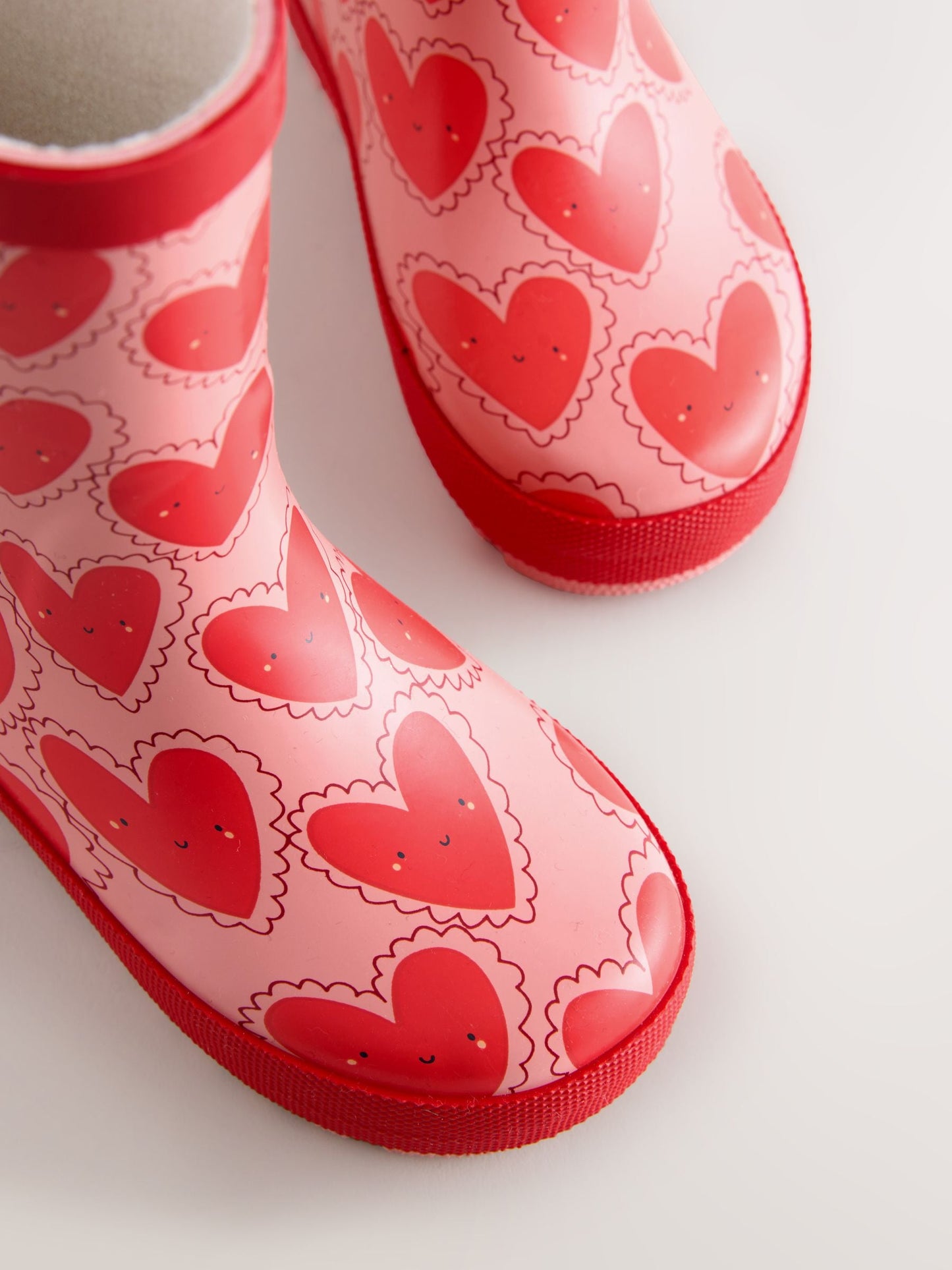 Red/Pink Heart Handle Wellies image 5