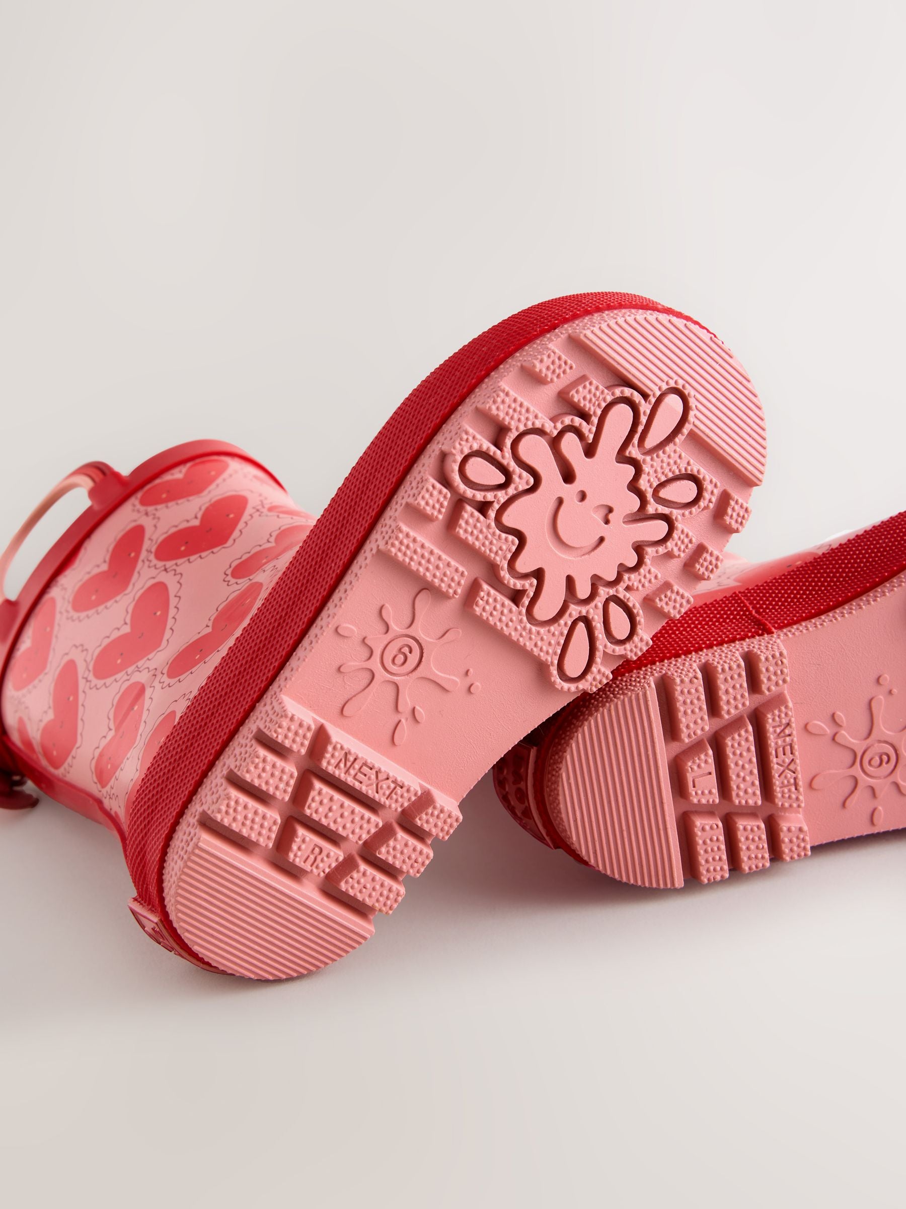 Red/Pink Heart Handle Wellies image 5