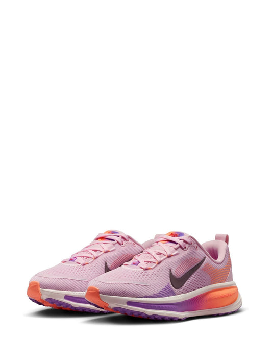Nike Pink Orange Youth Vomero 18 Road Running Trainers image 2